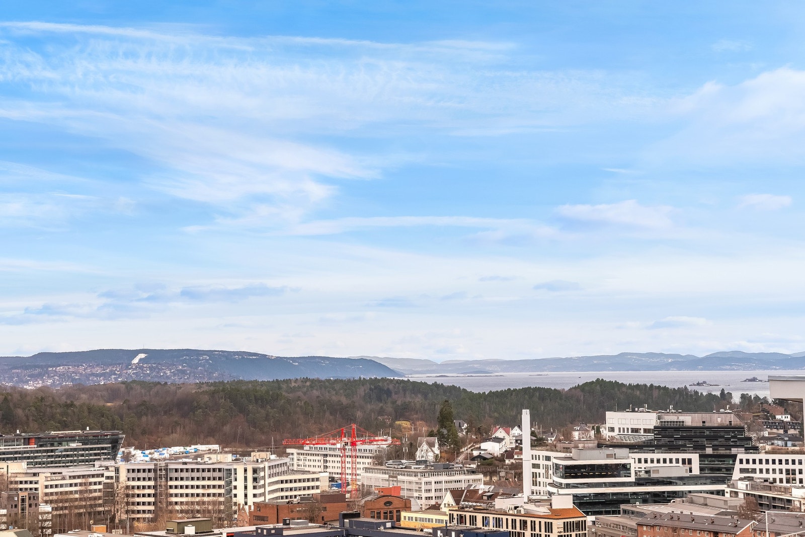 Nyt utsikten fra en av takterrassene! Galleribilde