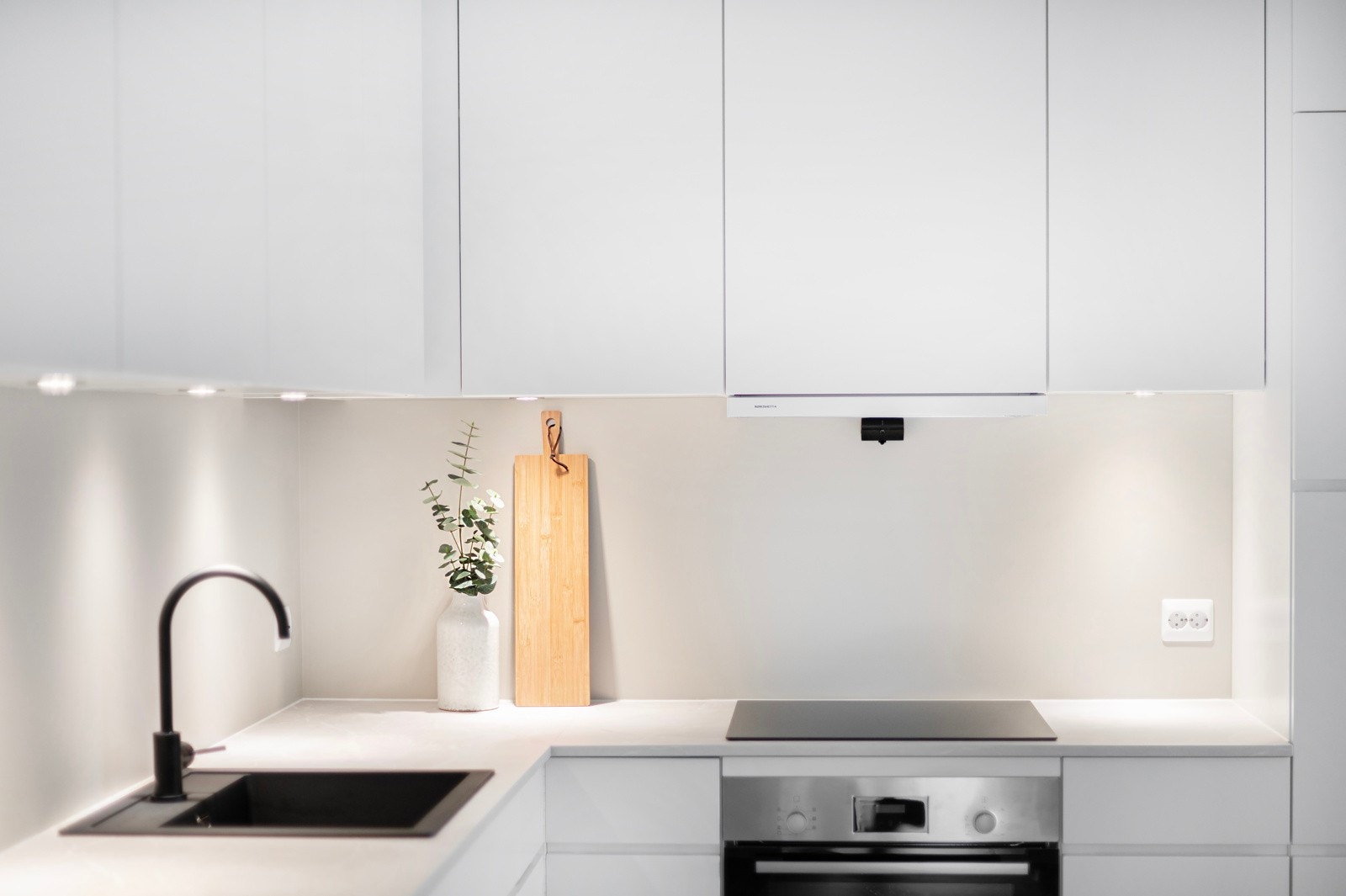 Lekkert kjøkken fra Kvik med glatte fronter. Galleribilde