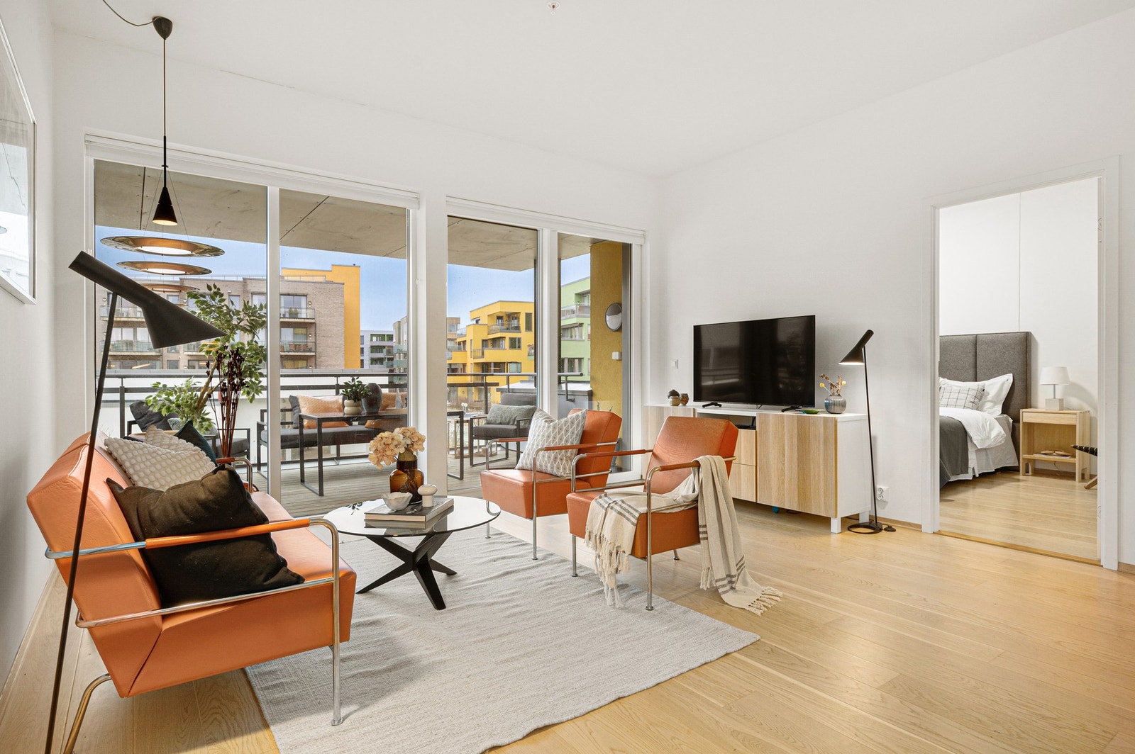 Leiligheten har en utmerket planløsning samt intern og ekstern sportsbod i kjeller. Galleribilde