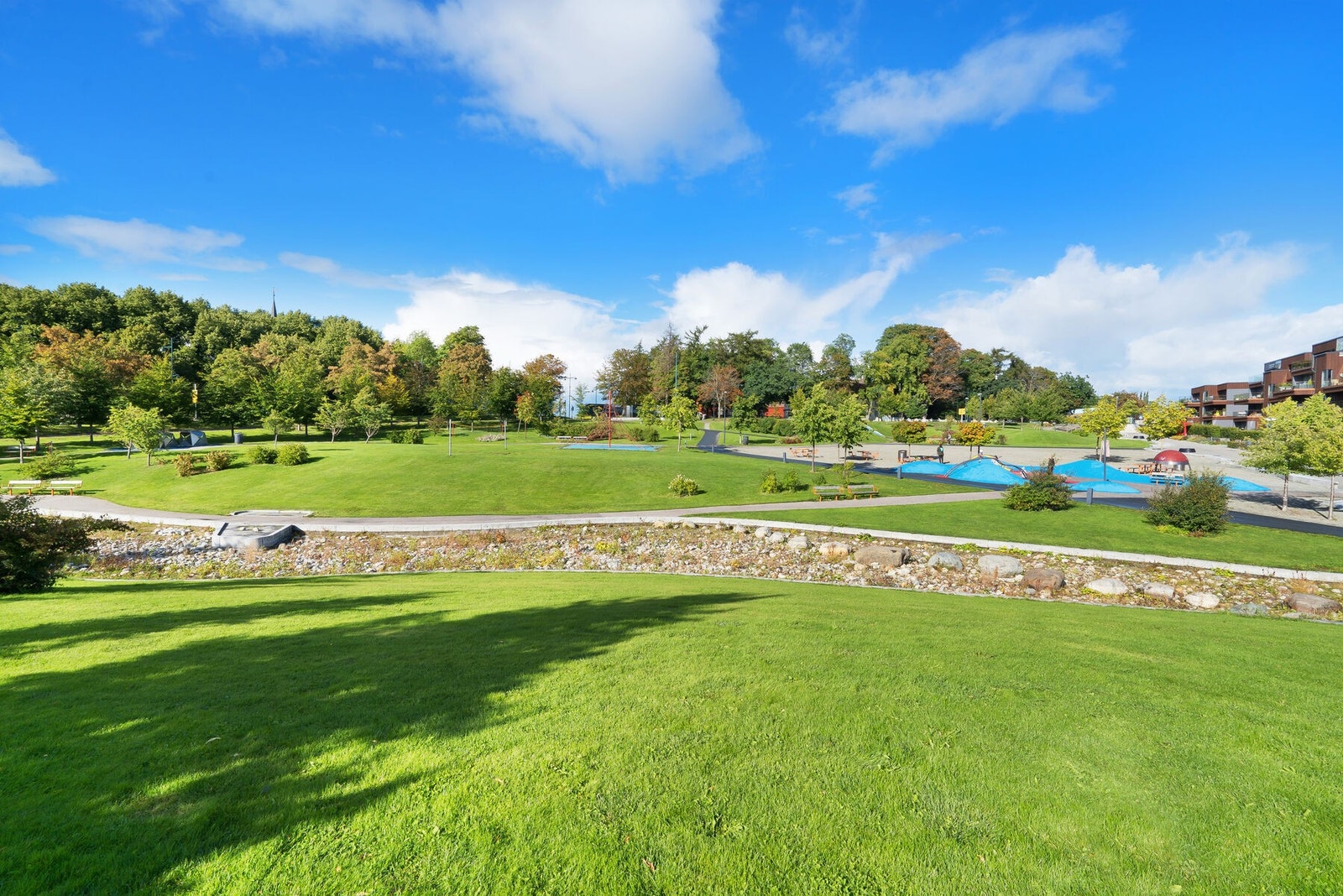 Lade er kjent for friområder og parkområder. Galleribilde