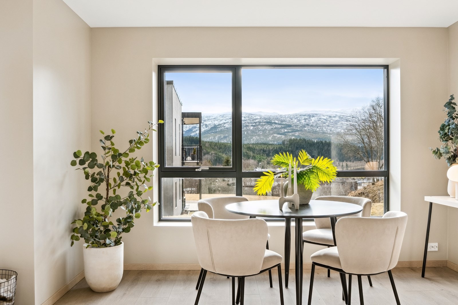 Her kan du nyte utsikt over deler av sentrum og mot Geitfjellet. Galleribilde