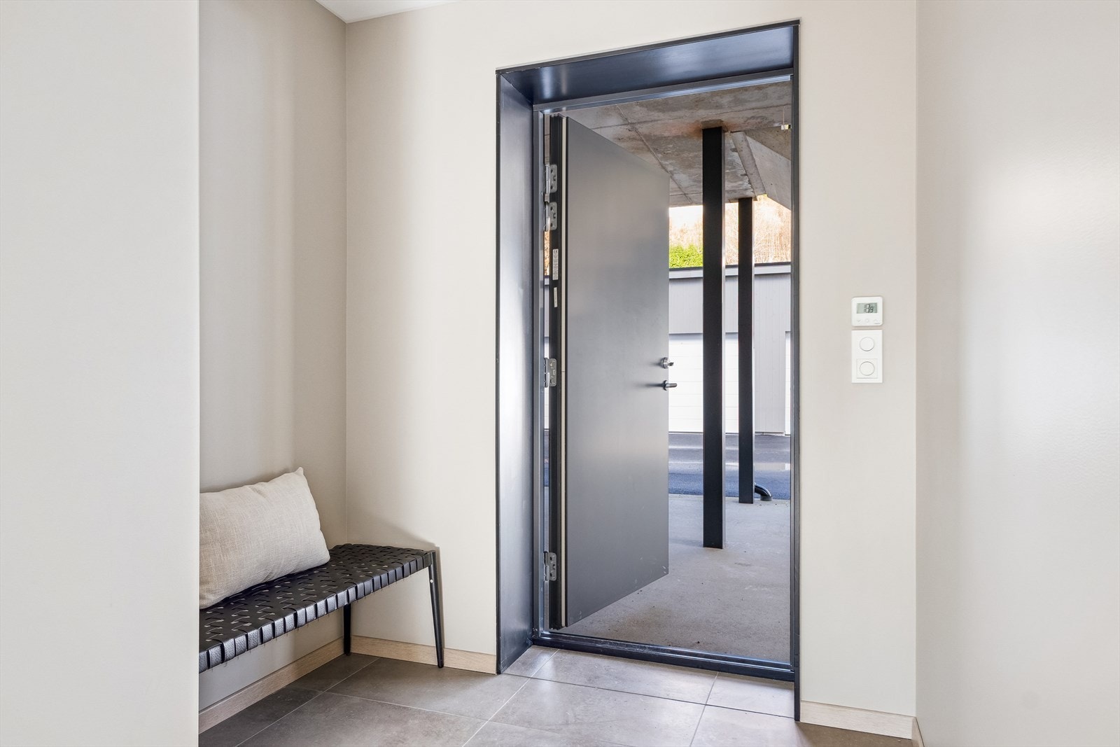 Entré - velkommen inn. Galleribilde