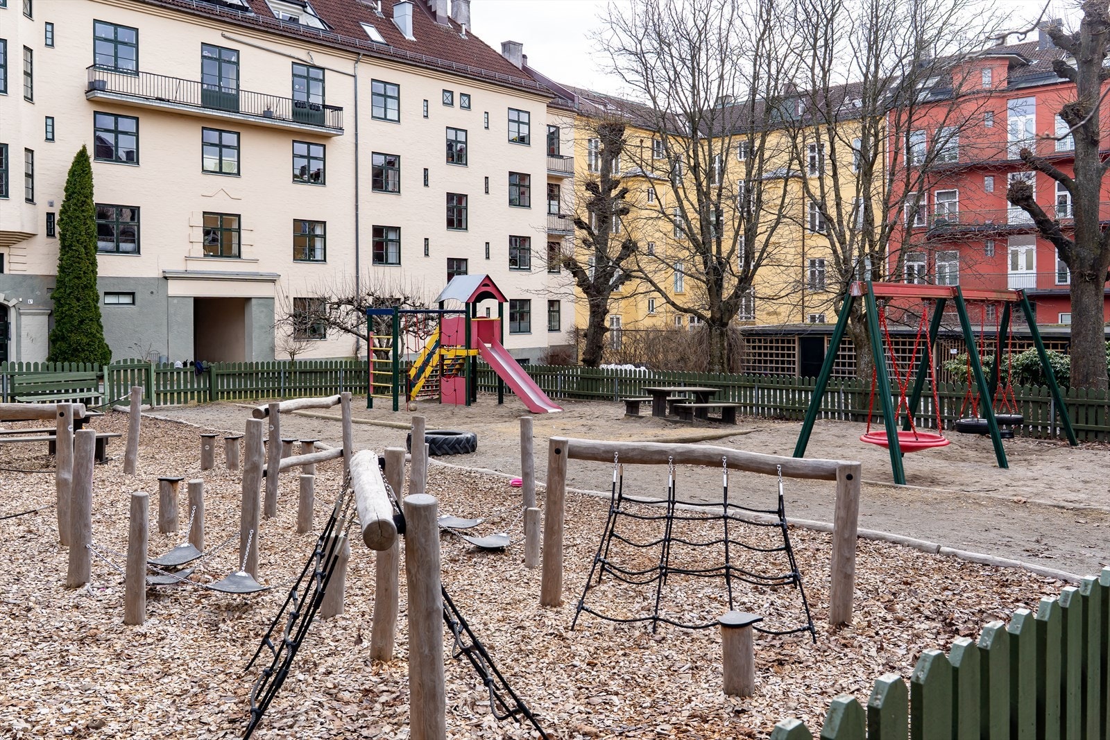 I dag byr borettslaget på et hyggelig bomiljø og velstelte fellesområder som skaper et godt fellesskap for andelseierne. Galleribilde