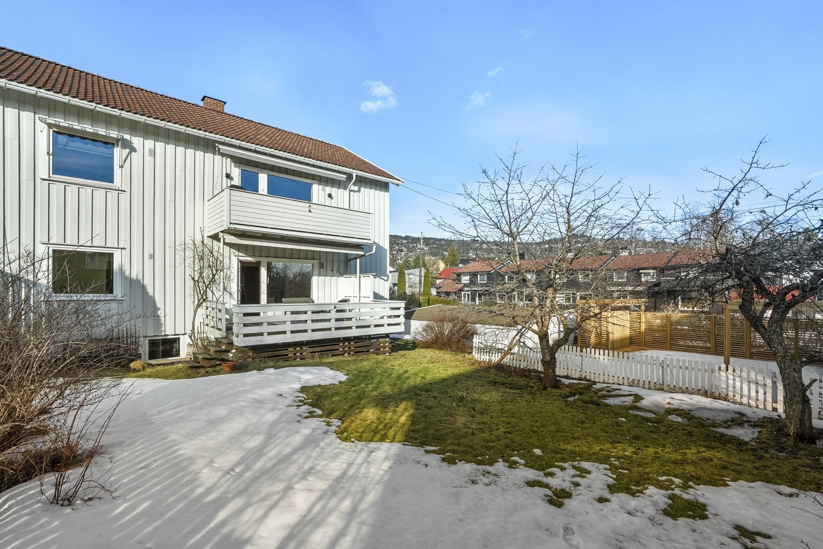 Området er rolig og familievennlig. Flott for både unge voksne i etableringsfasen, småbarnsforeldre og allerede etablerte som ønsker en enkel hverdag. Galleribilde