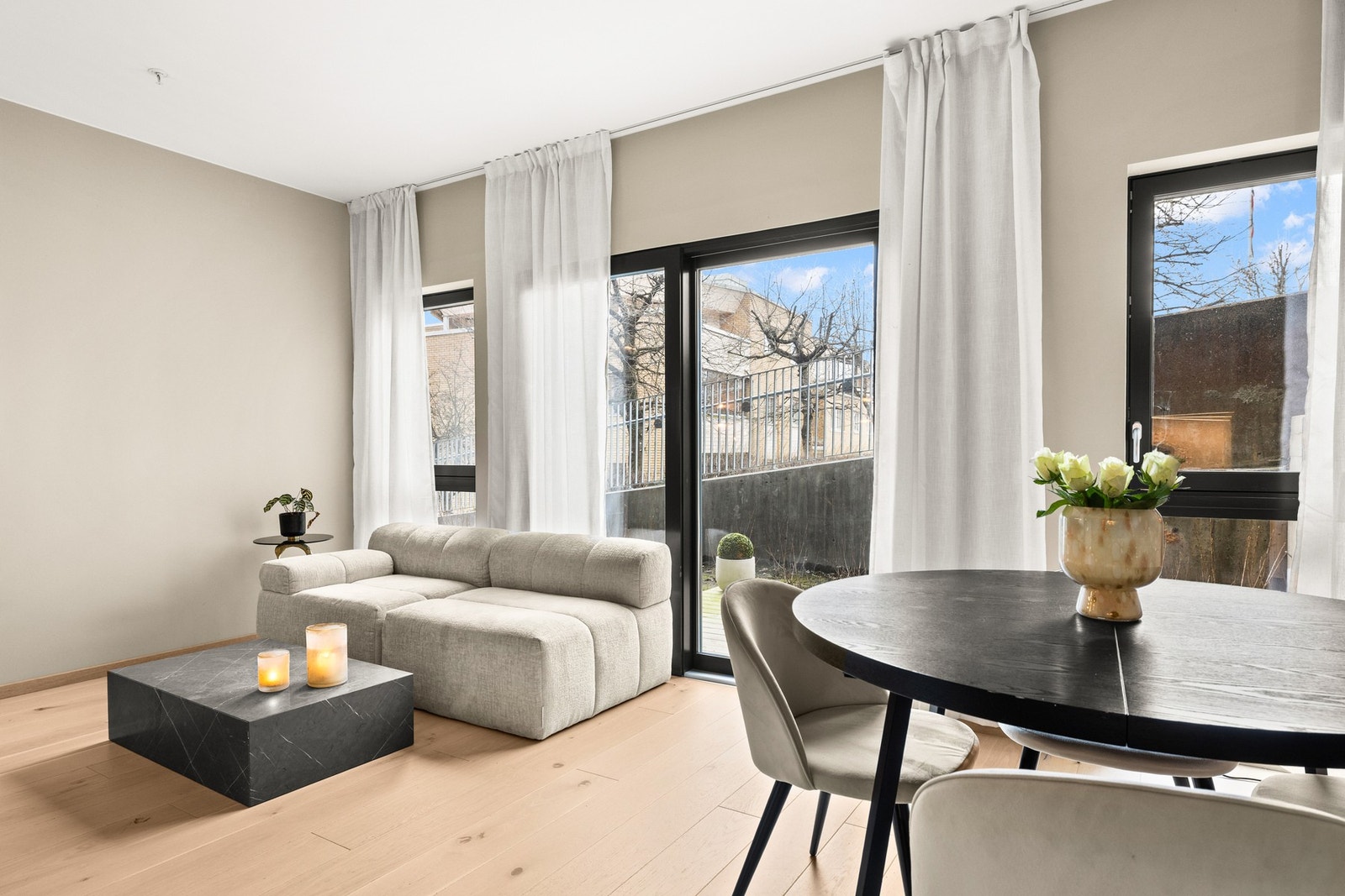 Ormerudveien 3A presenteres av EIE eiendomsmegling ved Jeanette Risberget Bertoia. Galleribilde