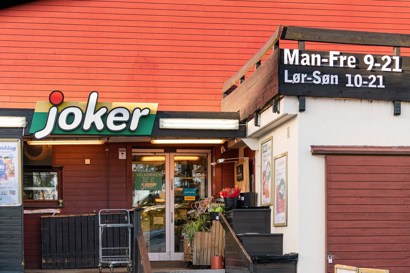 Kort vei til søndagsåpen Joker butikk Galleribilde