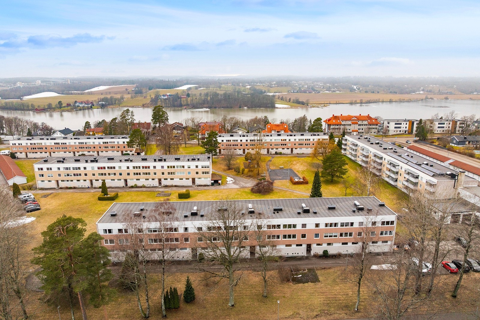 EIE eiendomsmegling v/Robert Hoff ønsker velkommen til Kjernåsveien 5B Galleribilde