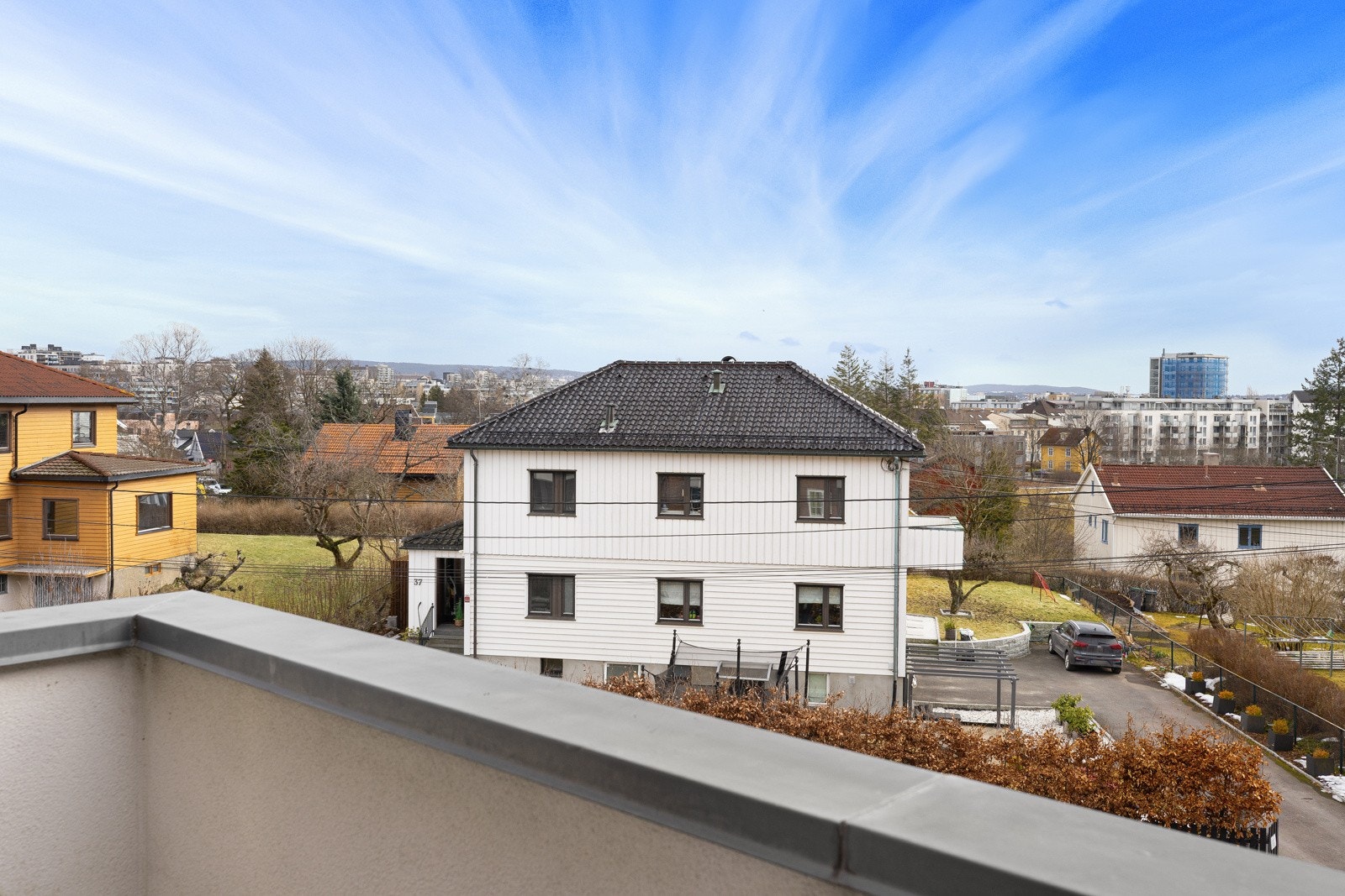 Utsikt fra balkongen. Galleribilde