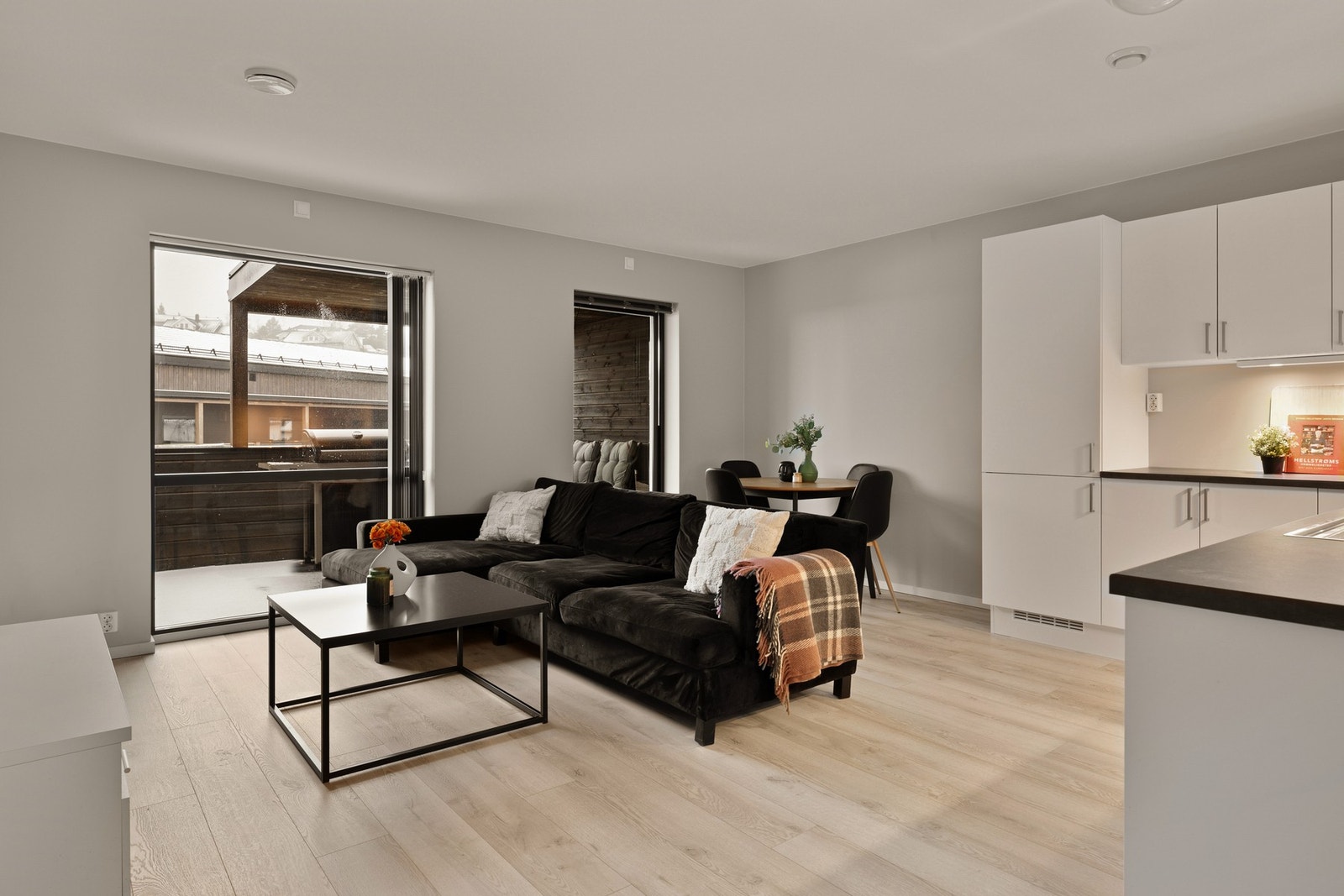 Leiligheten er fra 2022 og er moderne med god standard. Galleribilde