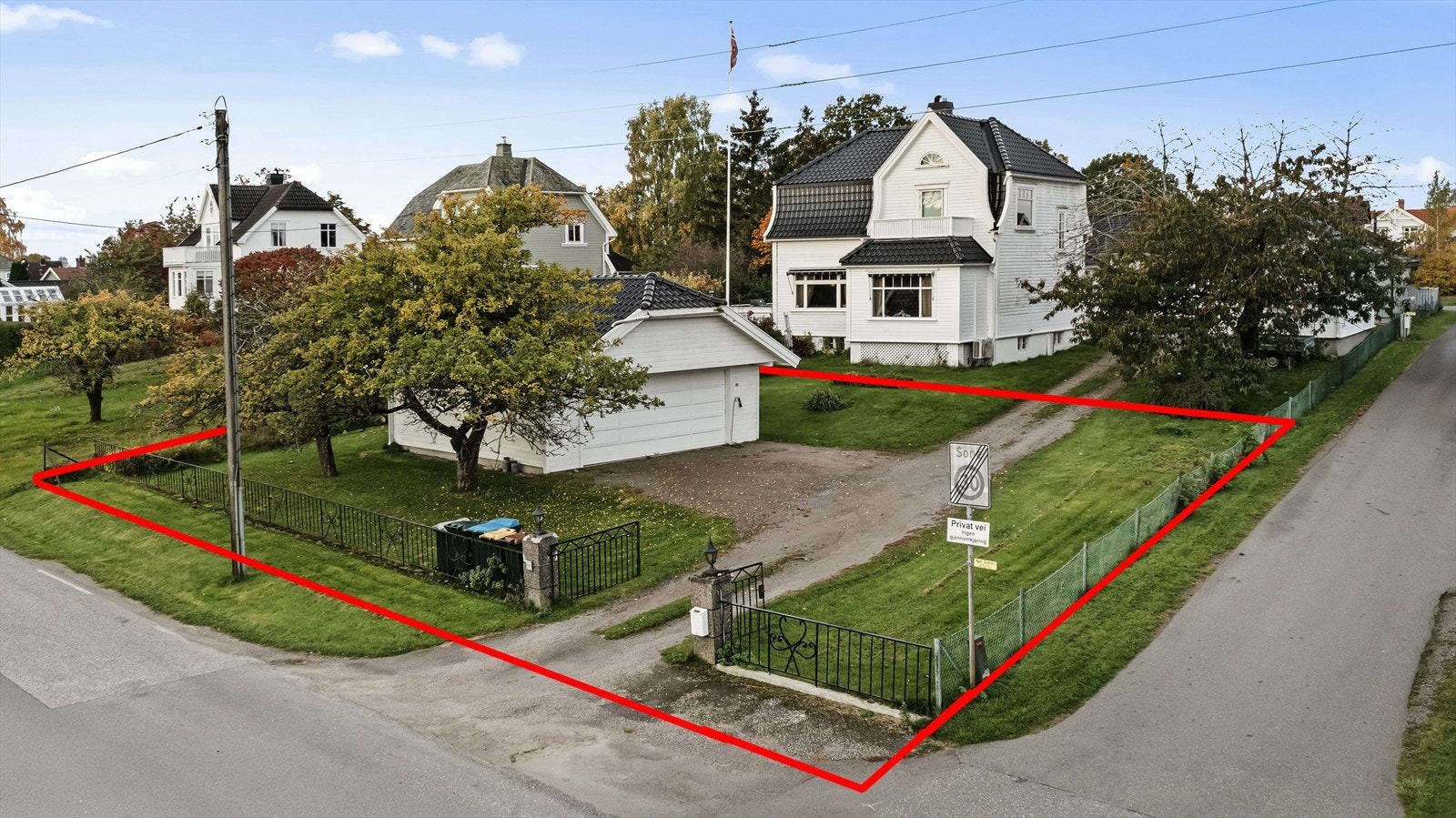 Ved bygging av bolig må det forventes at det må utføres grunnundersøkelser for å vurdere grave- sprengnings- og fundamenteringsarbeider. Galleribilde
