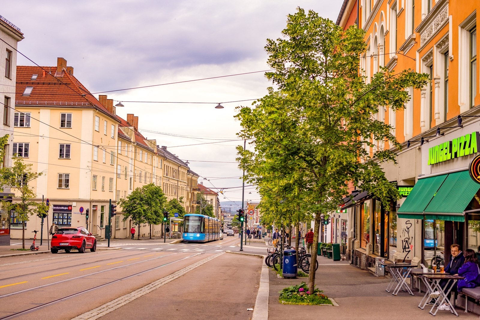 God offentlig kommunikasjon med buss og trikk o Galleribilde