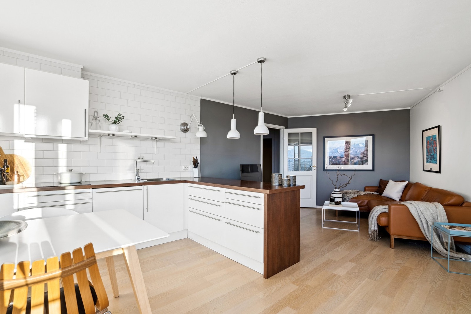 Det er lagt vekt på god benkeplass. Galleribilde