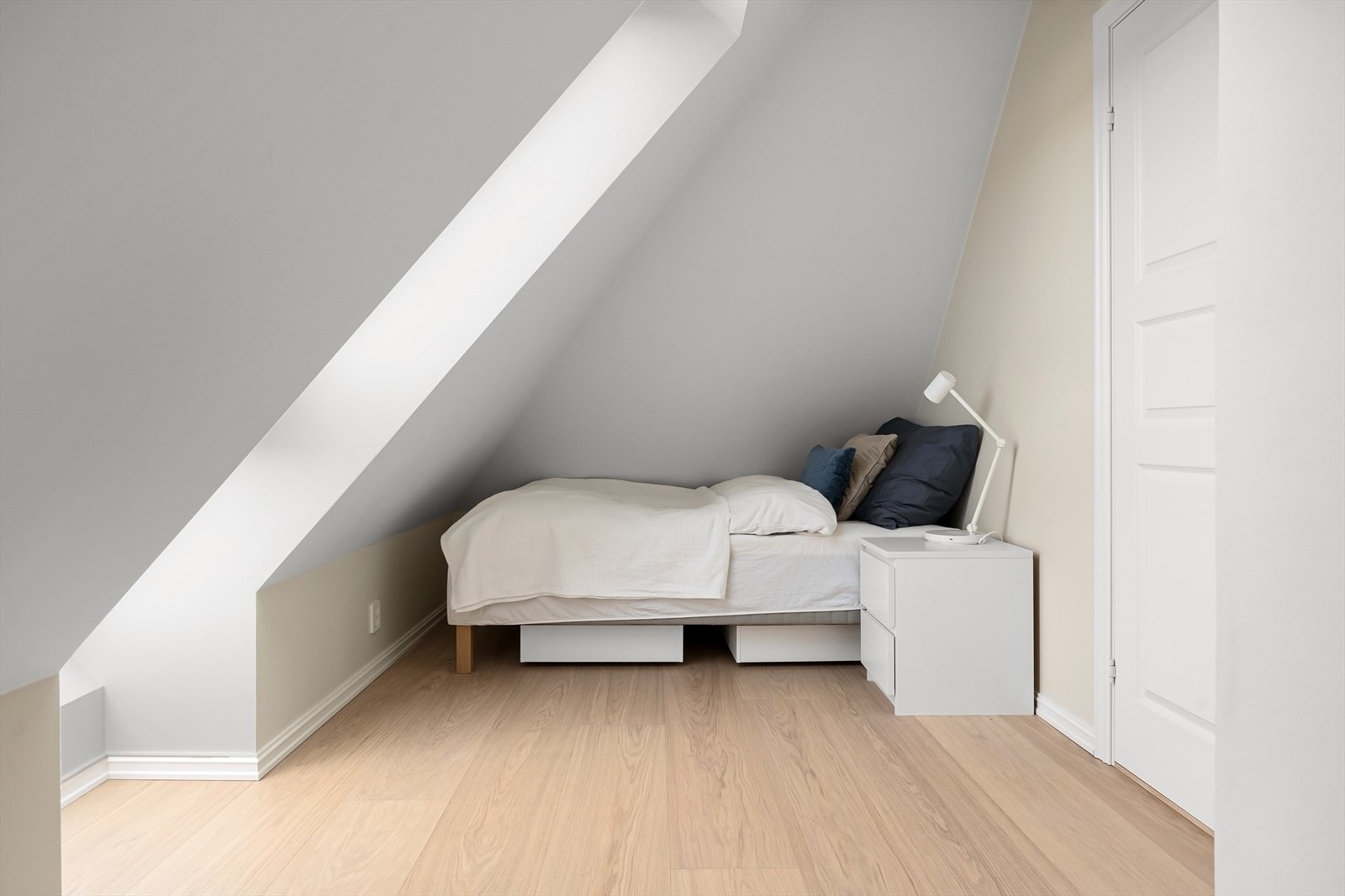 Begge rommene er byggemeldt og godkjent som soverom. Galleribilde