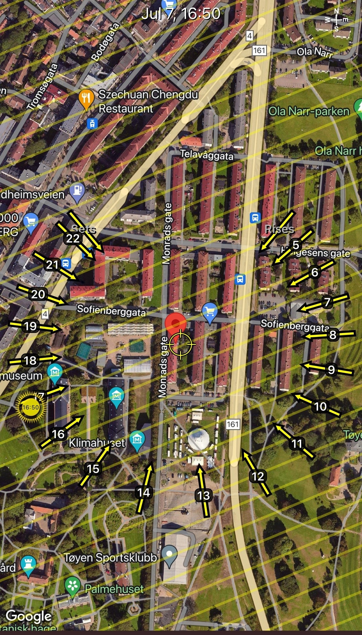 Leiligheten er gjennomgående med balkong, soverom og kjøkken mot bakgård og stue mot fremside. Galleribilde