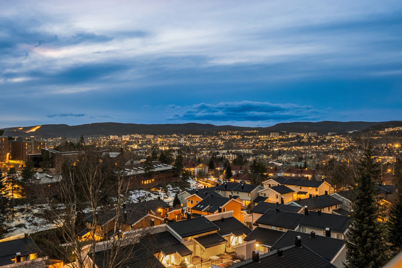 Utsikt utover dalen Galleribilde
