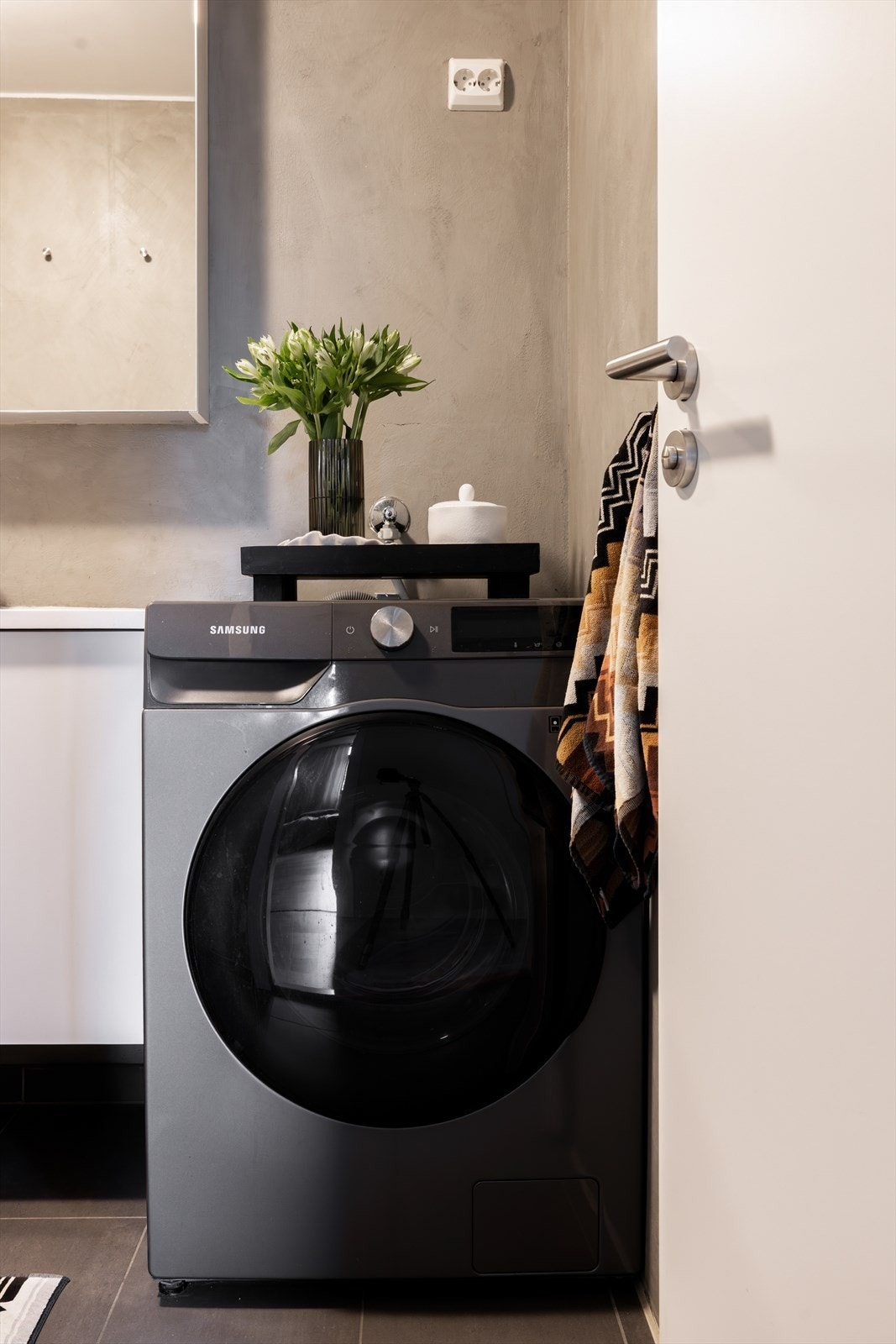 Det er opplegg for vaskemaskin. Galleribilde