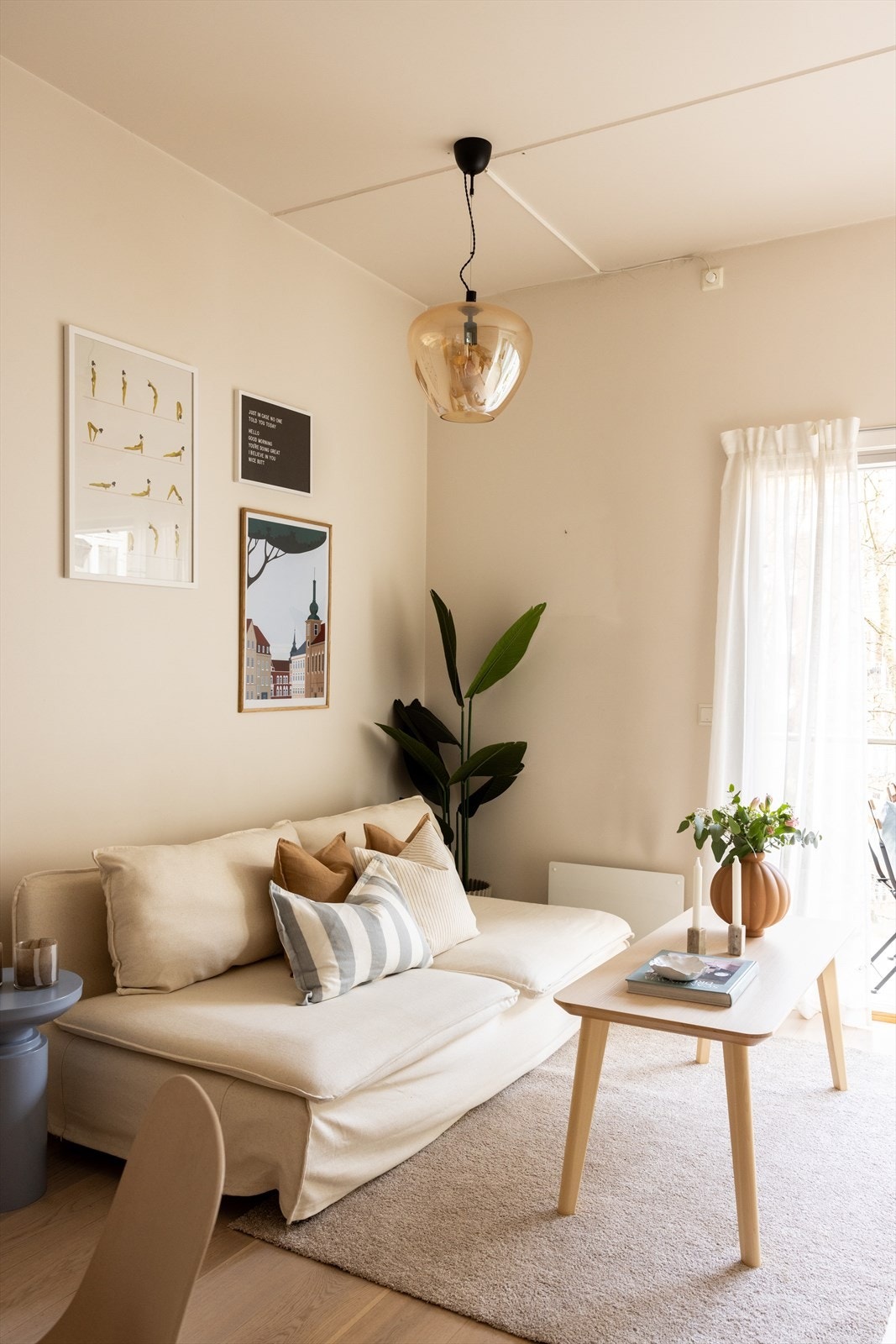 Leiligheten ligger skjermet og rolig til på Bjølsen, med kort vei til service- og kollektivtilbud. Her er det lett å trives! Galleribilde