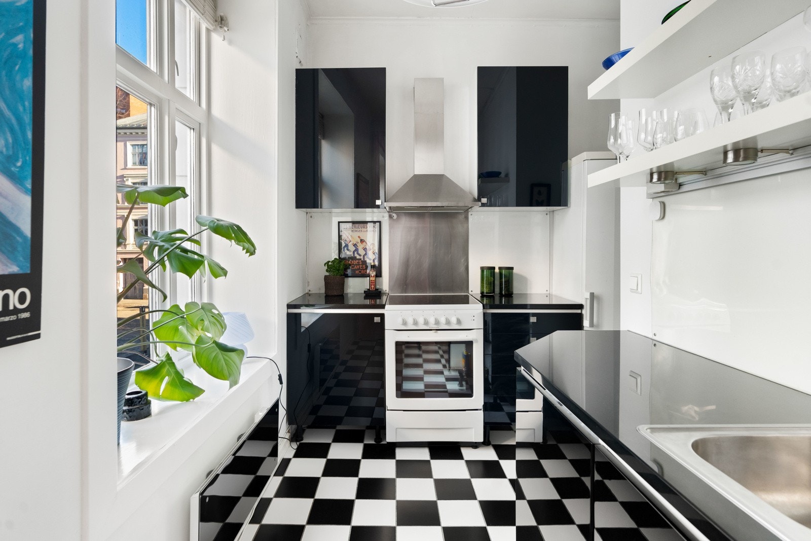 Delikat kjøkkeninnredning fra IKEA fra 2018. Galleribilde