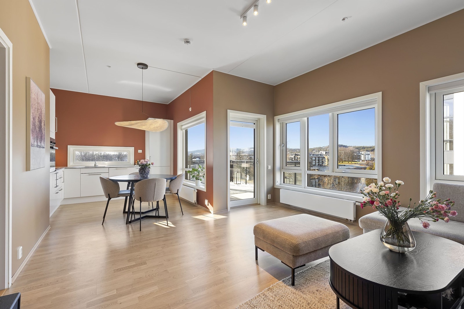 Fredrik Christoffersen har gleden av å presentere: Klosterhagen 29A! Galleribilde