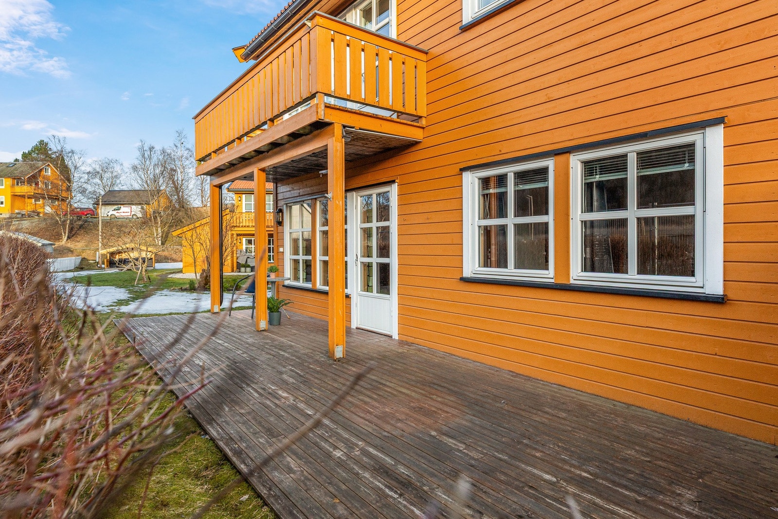 Hyggelig vestvendt uteplass Galleribilde