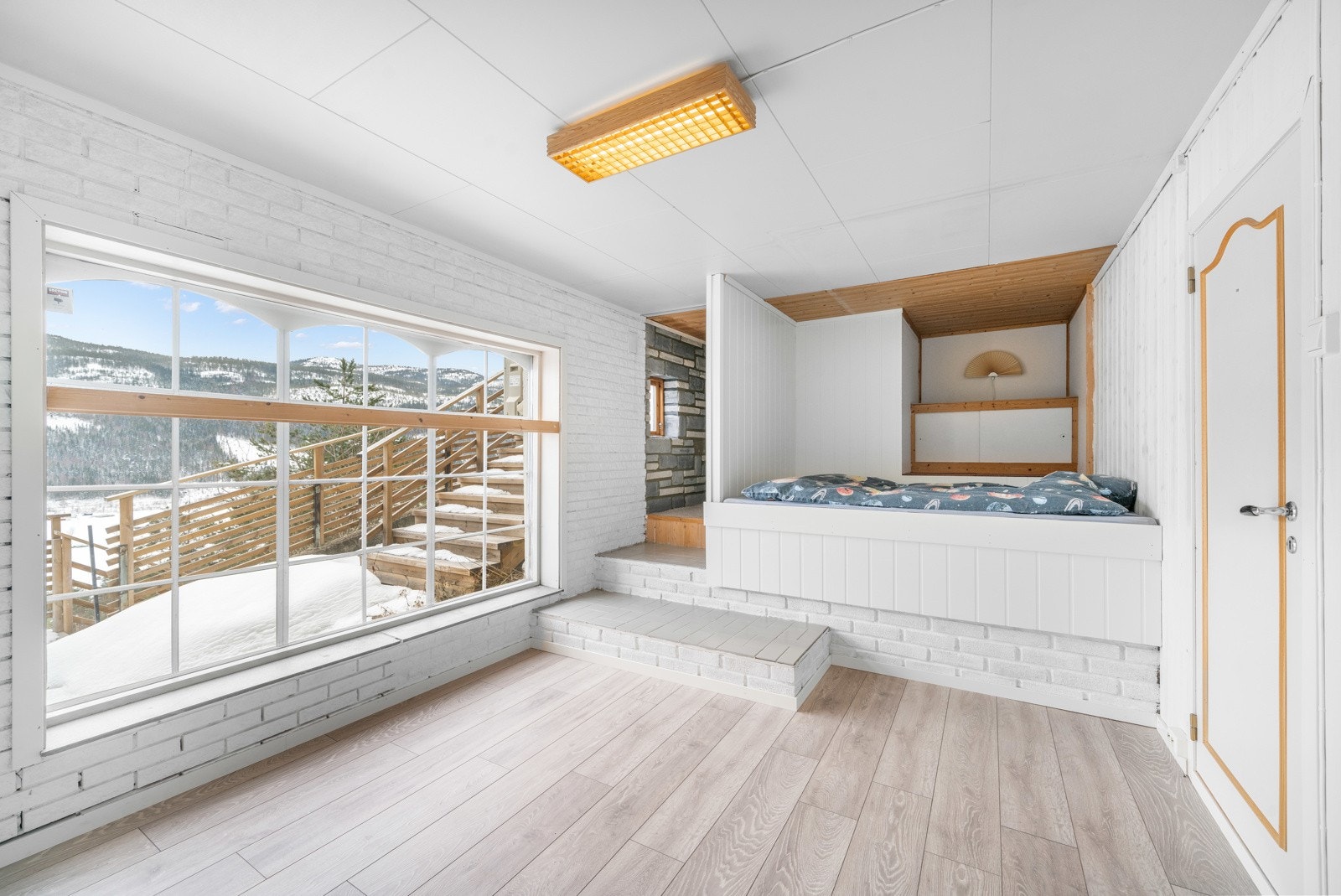 Kjellerstue. Galleribilde