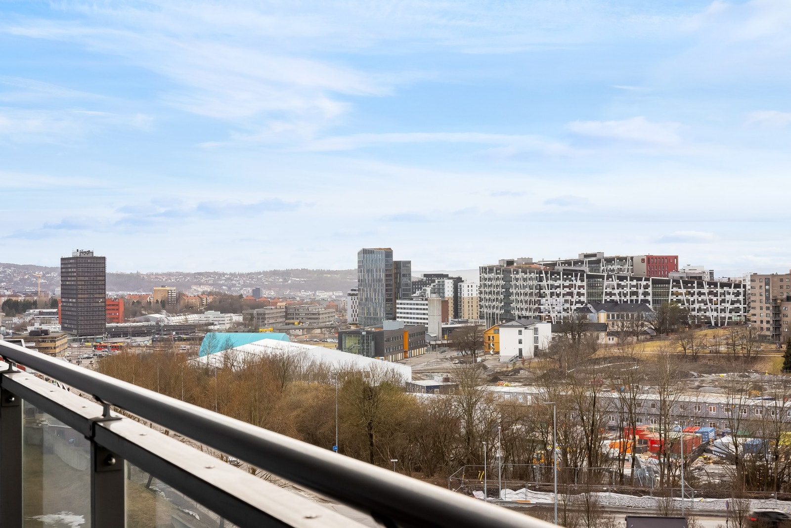 Utsyn fra balkongen. Galleribilde