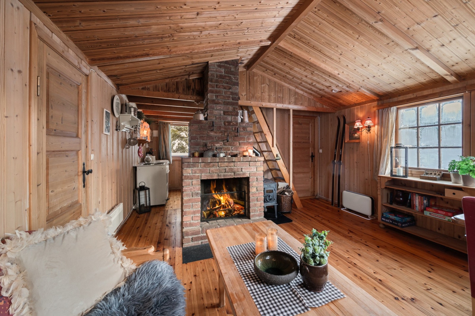 Bergby Partners eiendomsmegling v/ Tommy Myrtvedt har den store gleden av å presentere Furedalen 27! Galleribilde