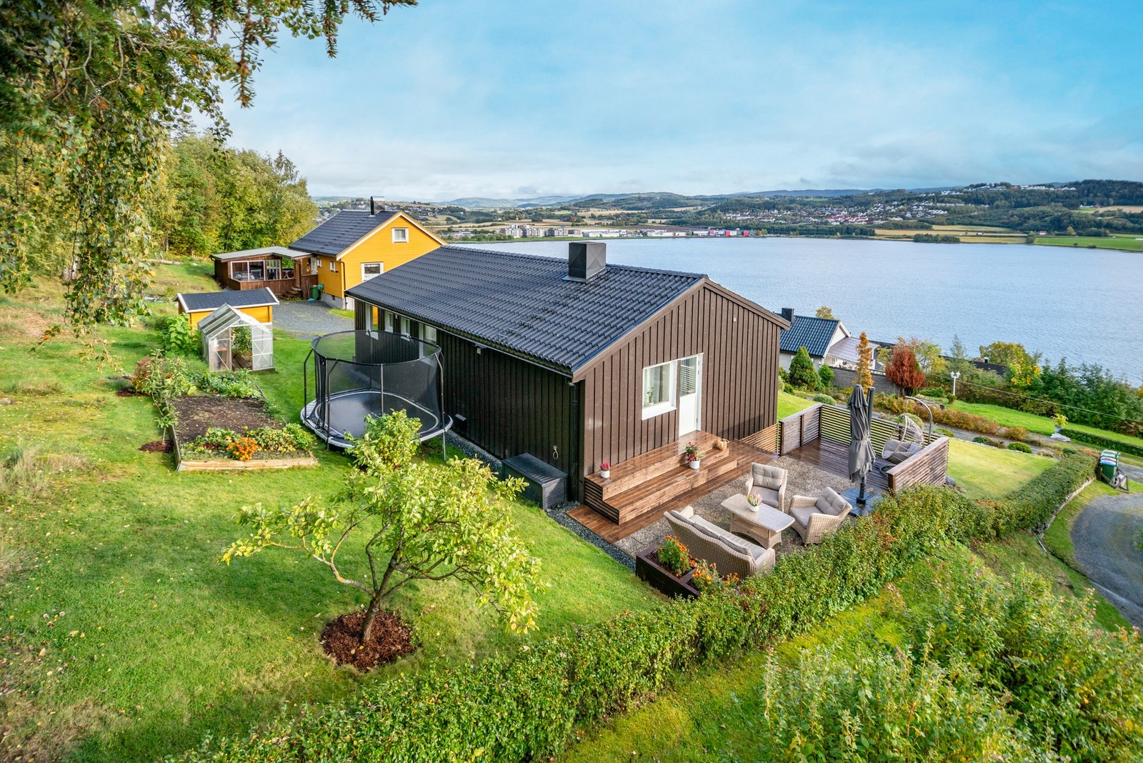 Velkommen til Nesheimvegen 12! Foto: EFKT (Hamish Grey) Galleribilde