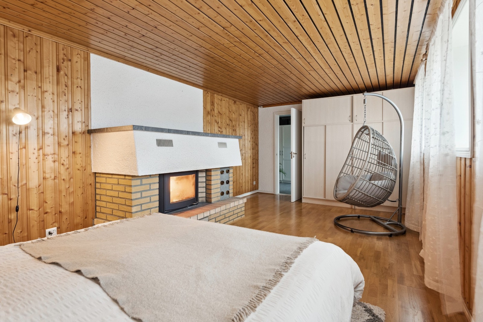 Kjellerstue. Galleribilde