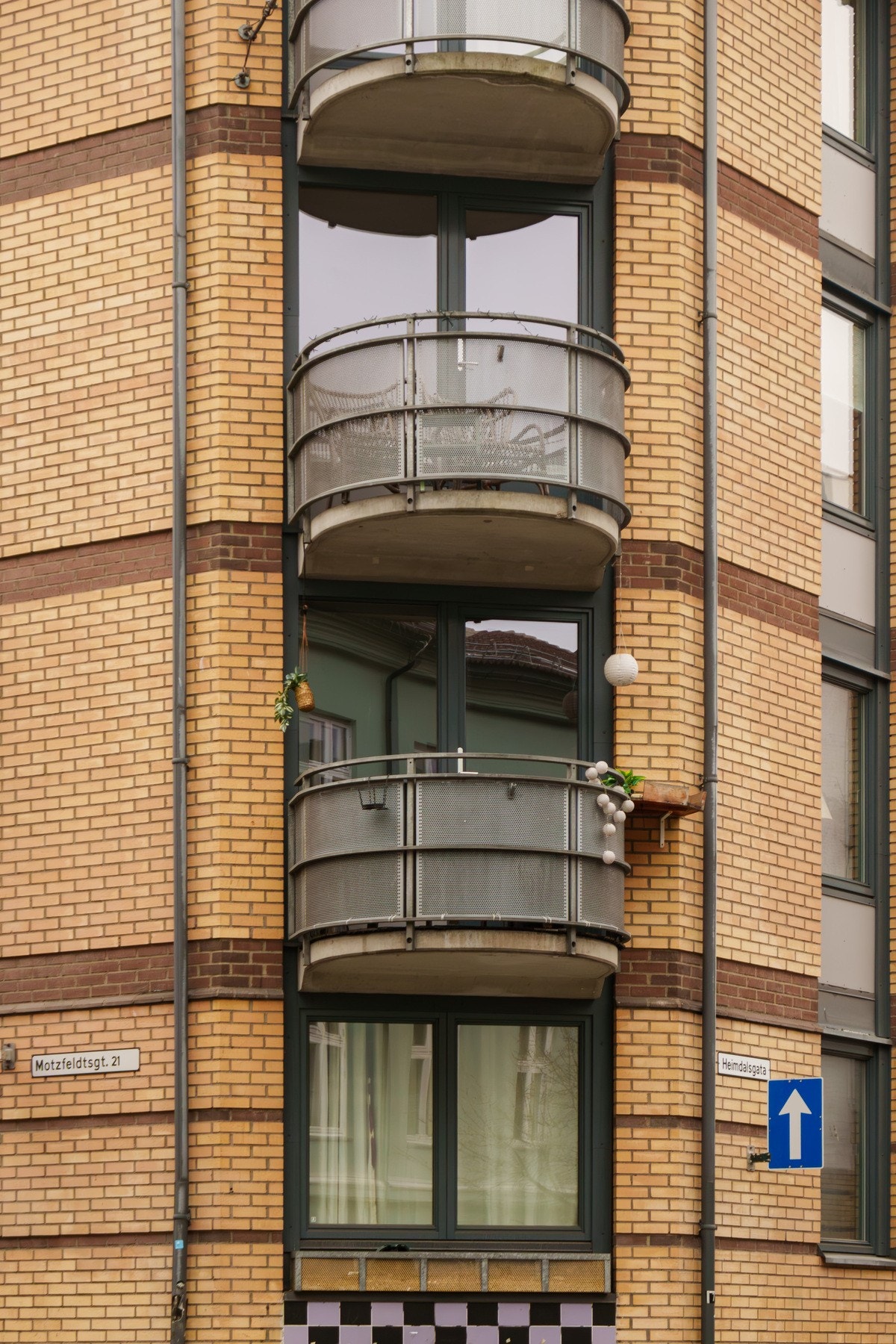Mellom det pulserende bylivet på Grønland og den frodige Botaniske hagen ligger leiligheten. Galleribilde