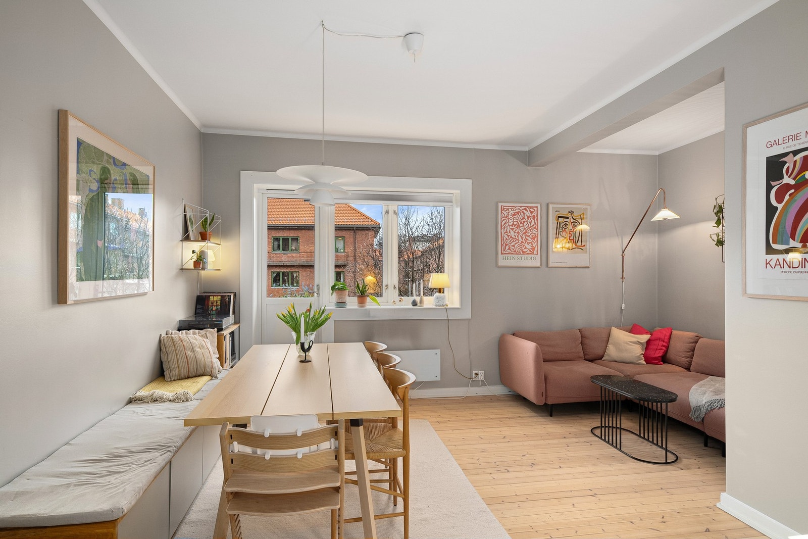 Originale tregulv slipt i 2021. Galleribilde