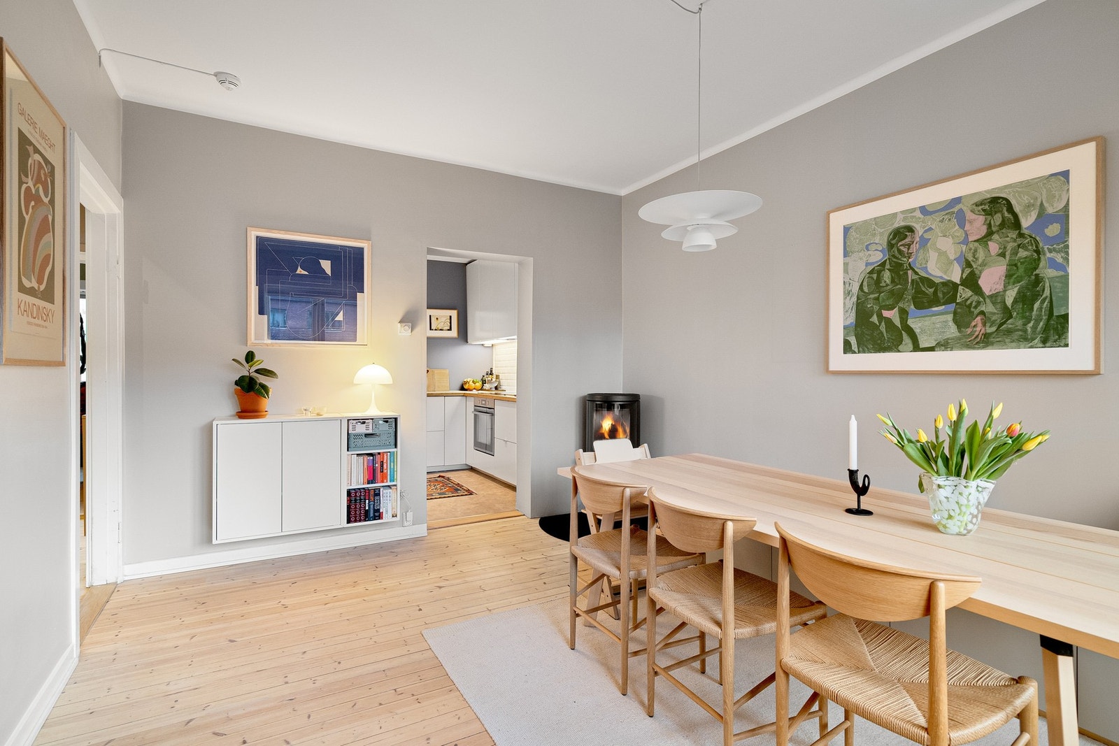 Velkommen til Stockholmgata 33, presentert av Sturla Trudvang v/ EIE eiendomsmegling! Galleribilde