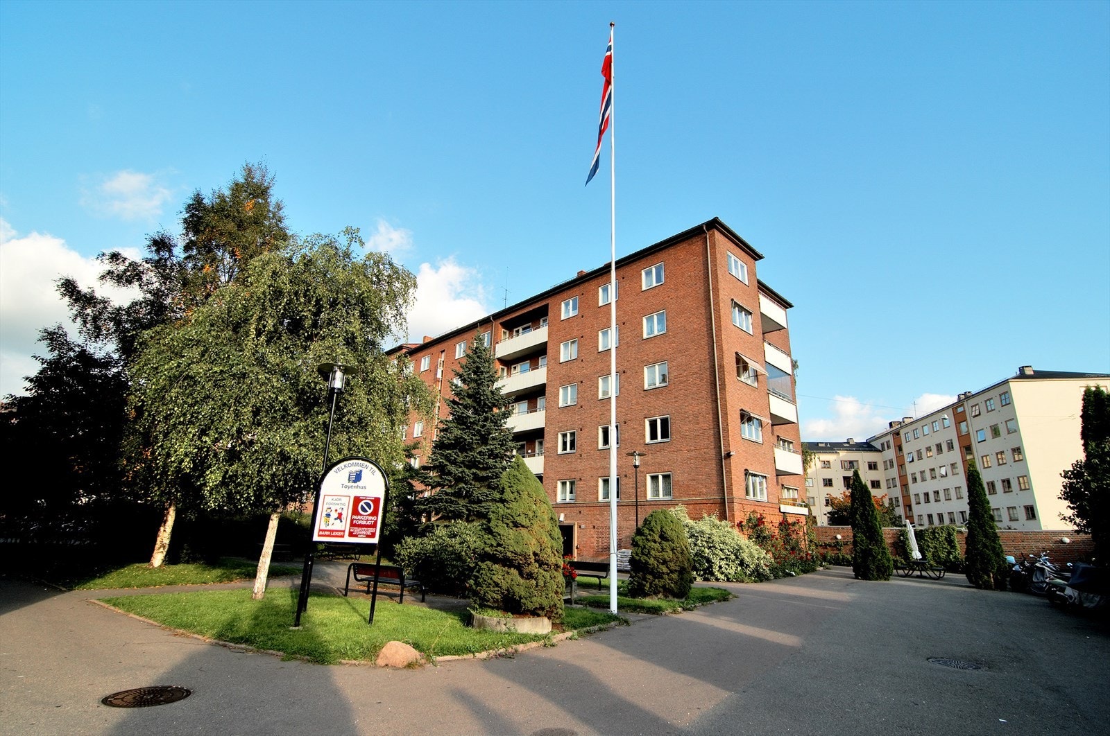 Velkommen til Tøyenhus Borettslag! Her er trivselsfaktoren høy. Galleribilde