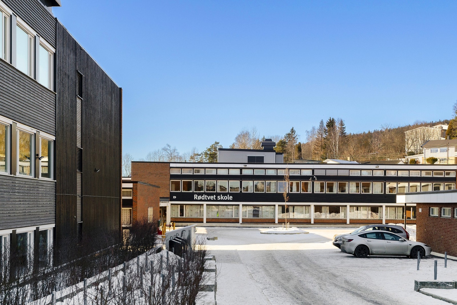 Rødtvet skole er en av flere skoler i nærområdet. Galleribilde