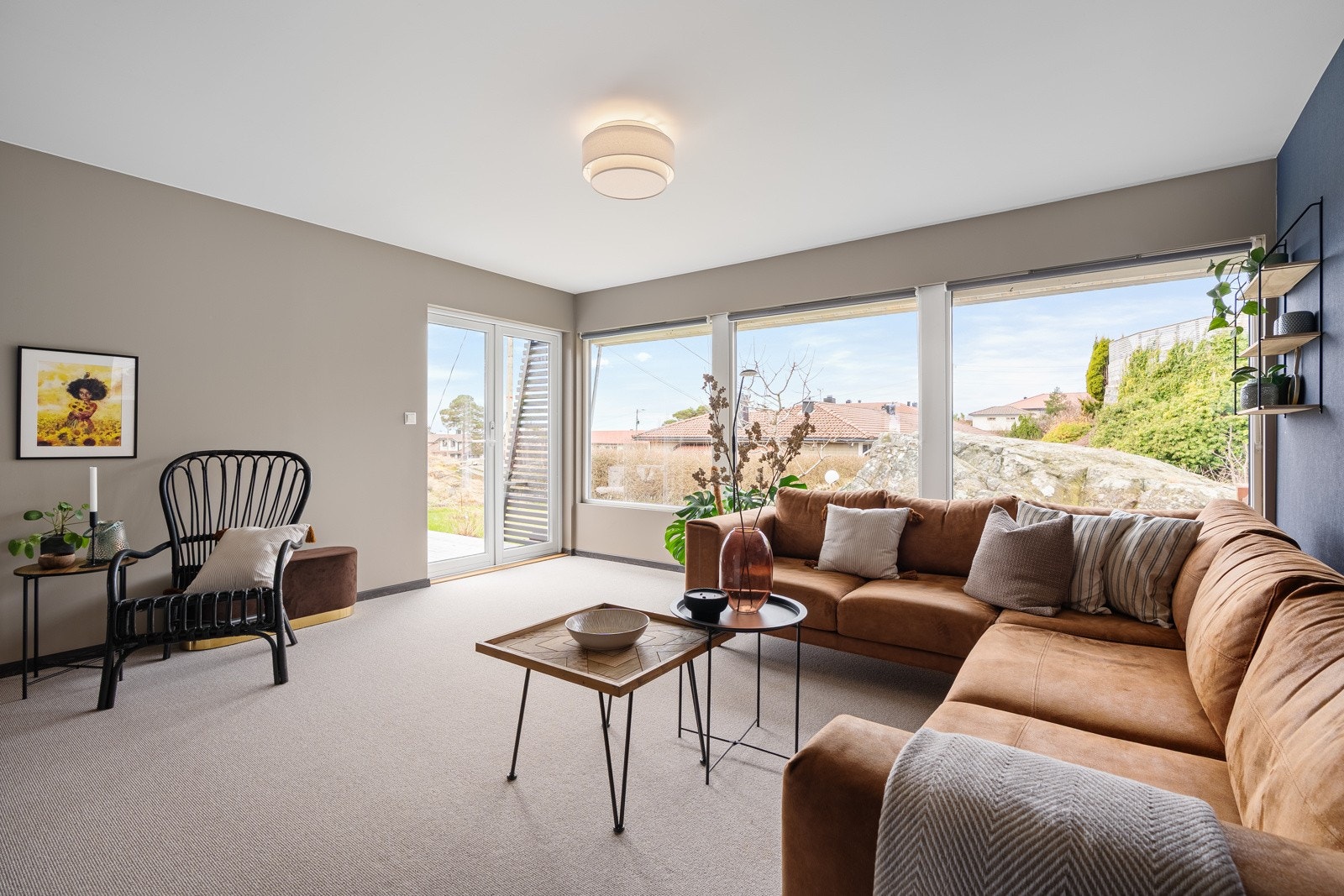 Dobbeldør til uteplassen Galleribilde