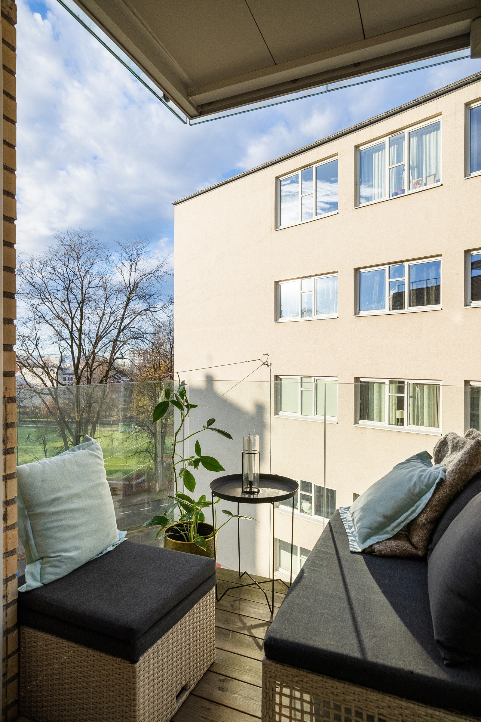 - Sol fra ca kl 15:00-19:00 sommerstid - Galleribilde