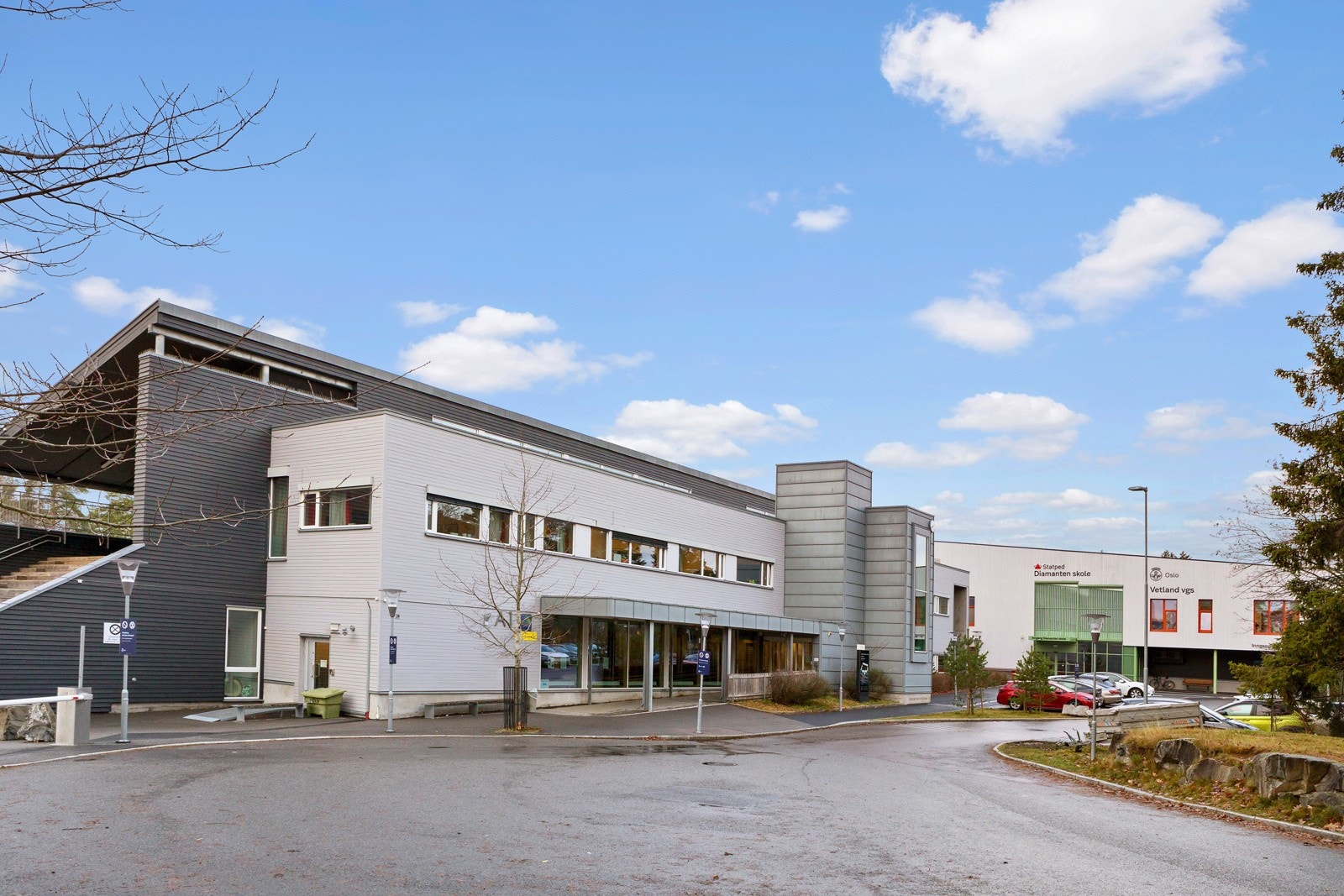 Oppsal Skole Galleribilde