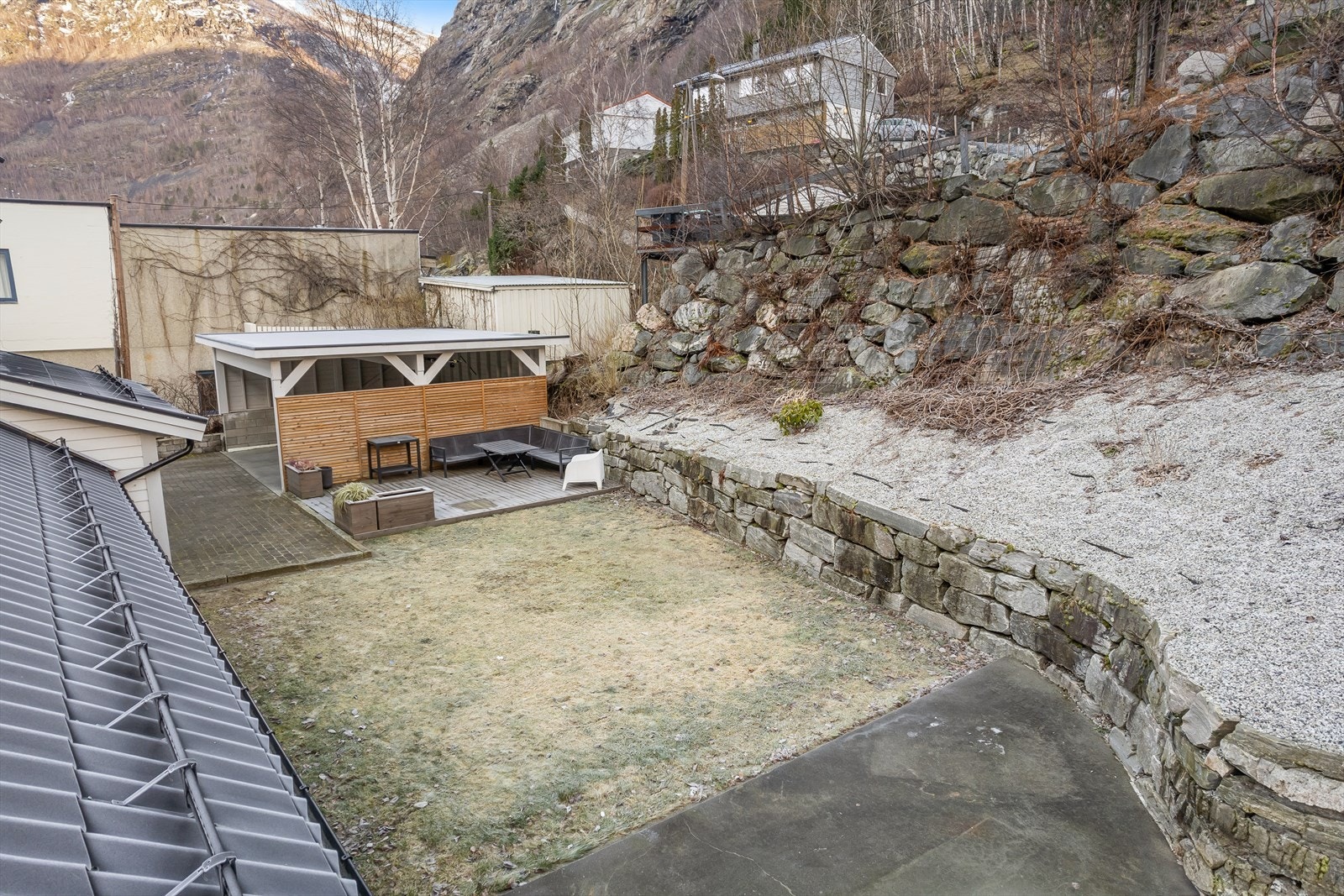 Med den sentrale plasseringa ligg grøntarealet adskilt til med lite innsyn. Galleribilde