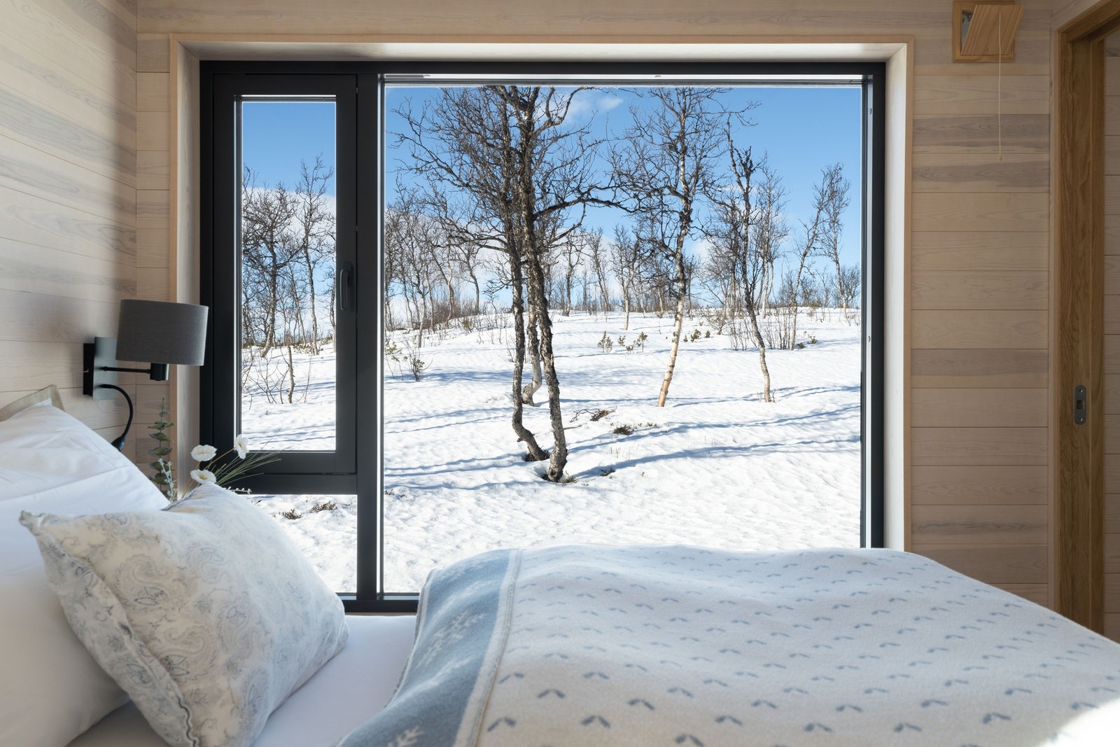 Her kan man starte og avslutte dagen med utsikt til den vakre naturen, og kjenne på en følelse av fred og tilhørighet. Galleribilde