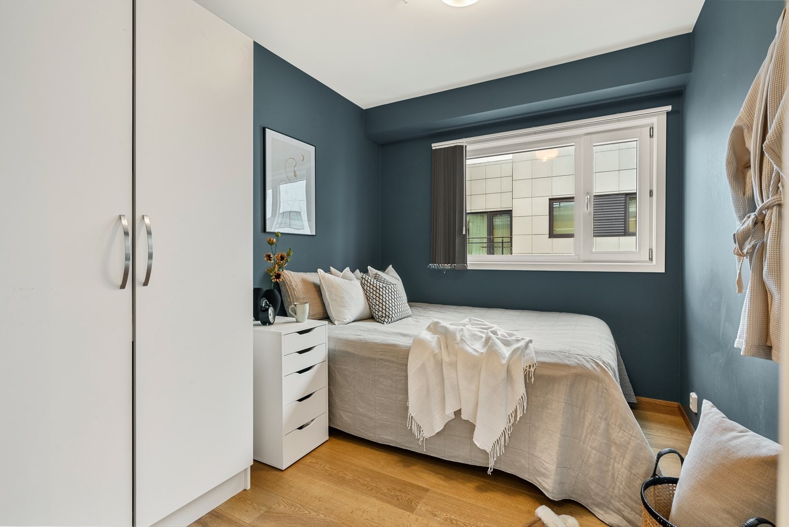 - Malt i behagelige farger og god plass til å møblere etter eget ønske - Galleribilde