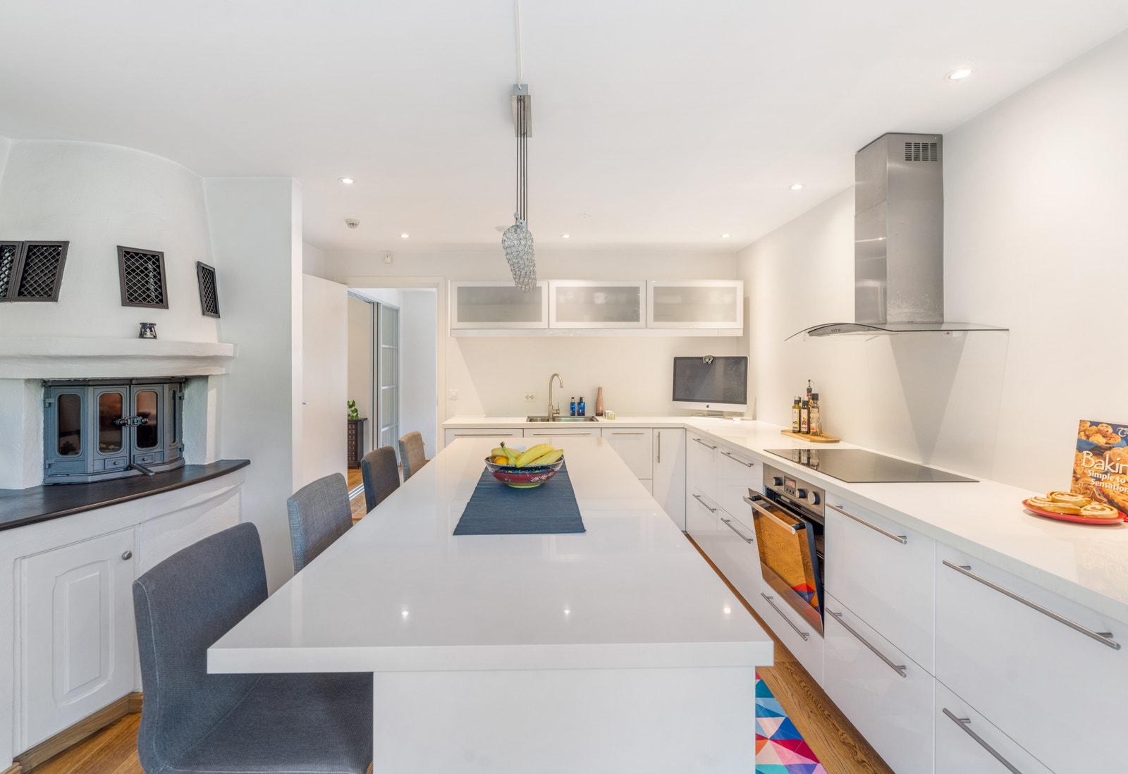 Lyst og fint kjøkken Galleribilde