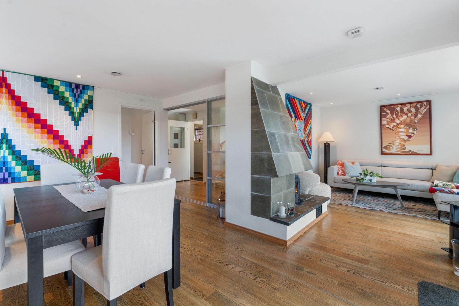 Stue/spisestue Galleribilde