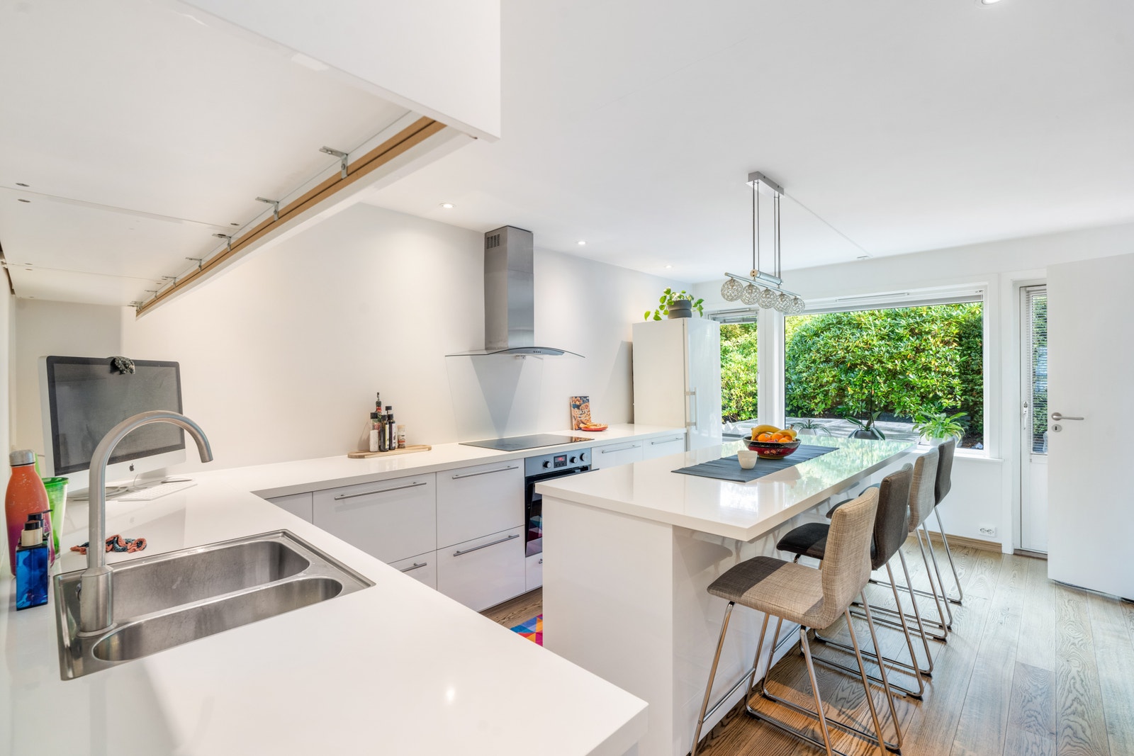 Lyst og fint kjøkken Galleribilde