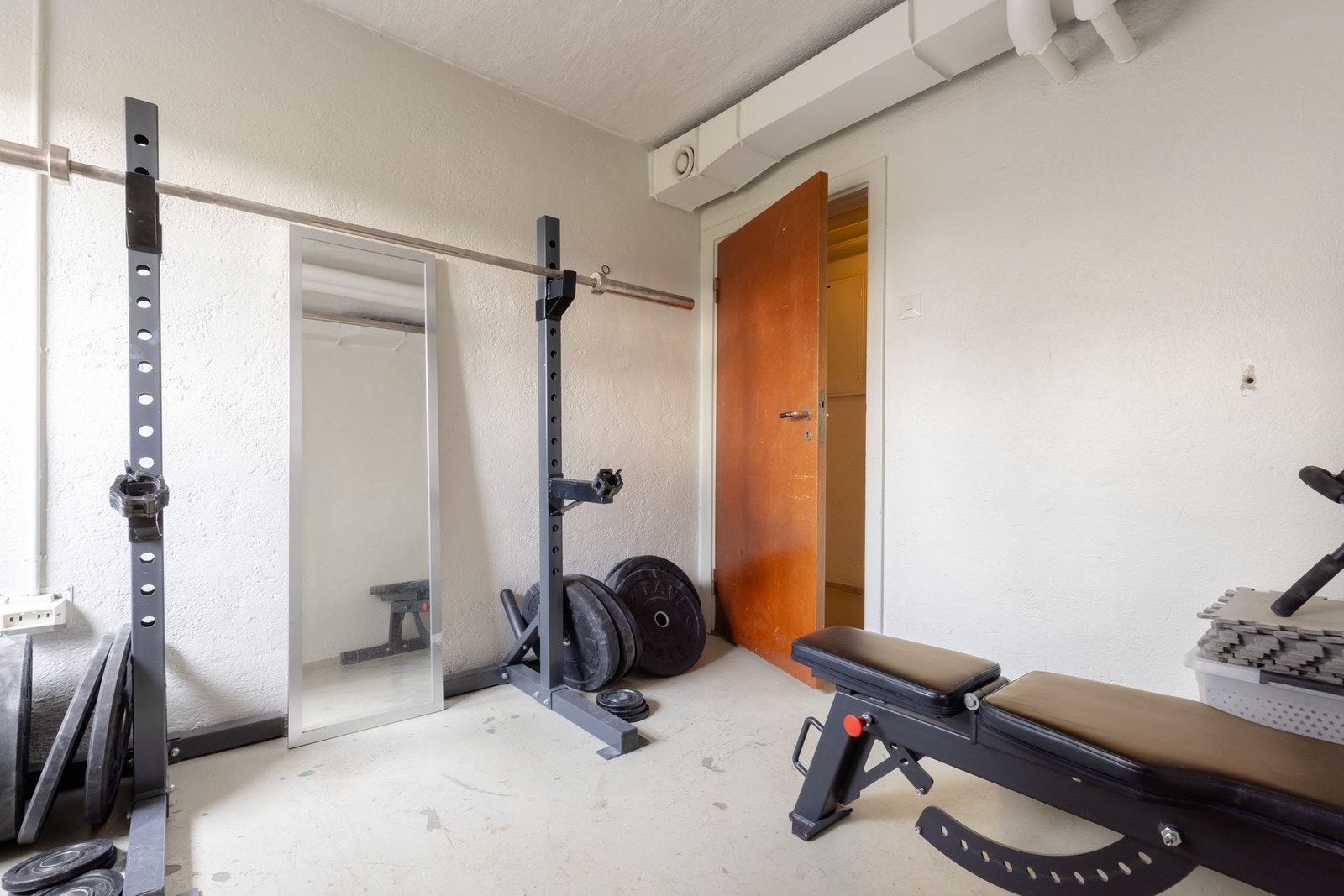 Her har man alt man måtte trenge for en god treningsøkt. Galleribilde