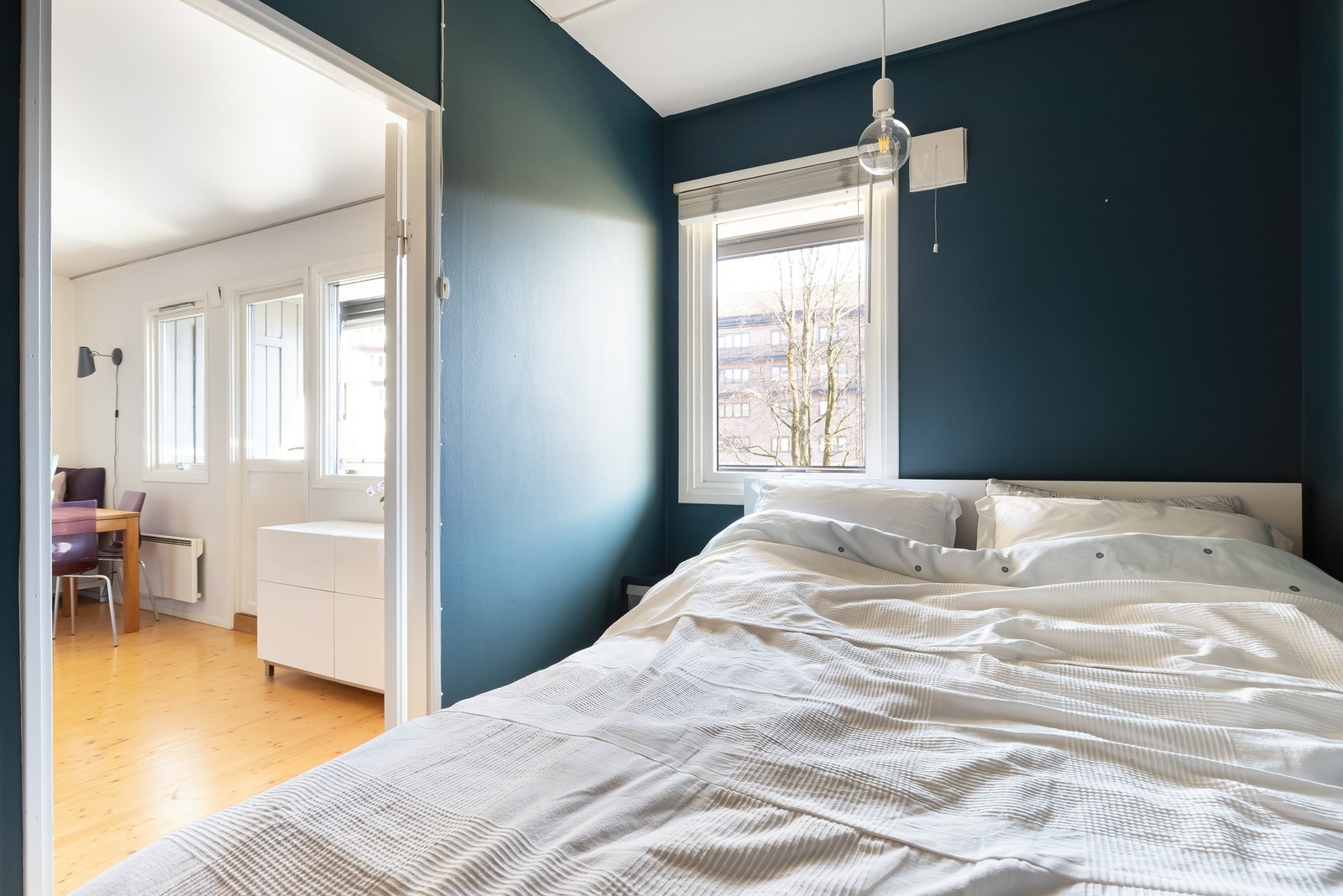 Soverommet har plass for dobbeltseng, samt garderobeskap. Galleribilde