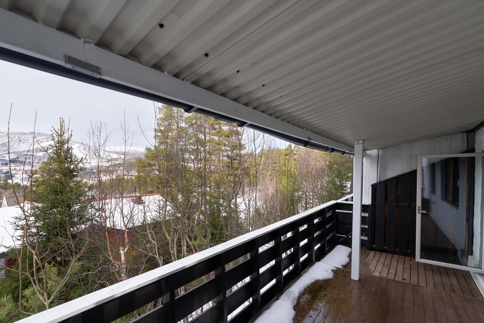 Utsikt mot Geilotoppen Galleribilde