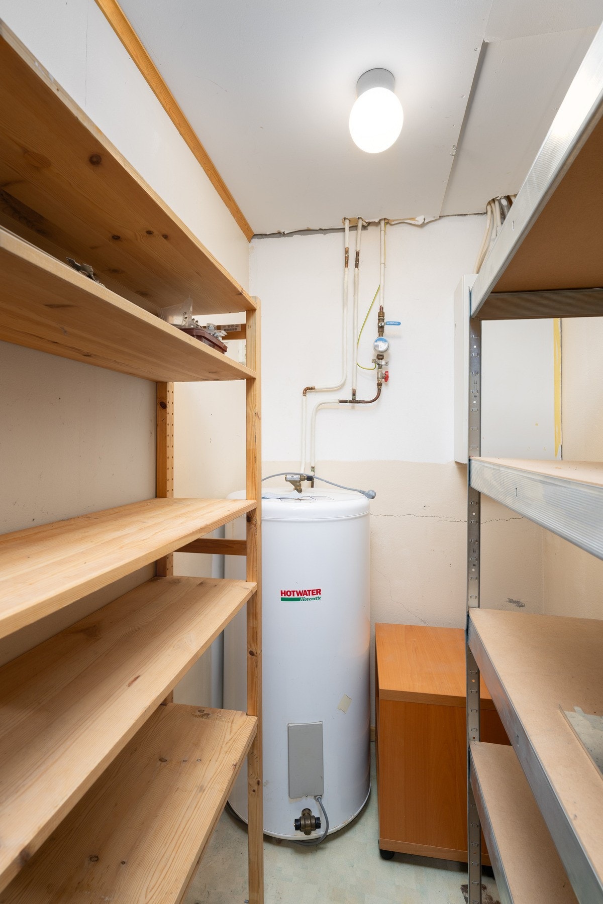 Bod med god oppbevaringsplass Galleribilde