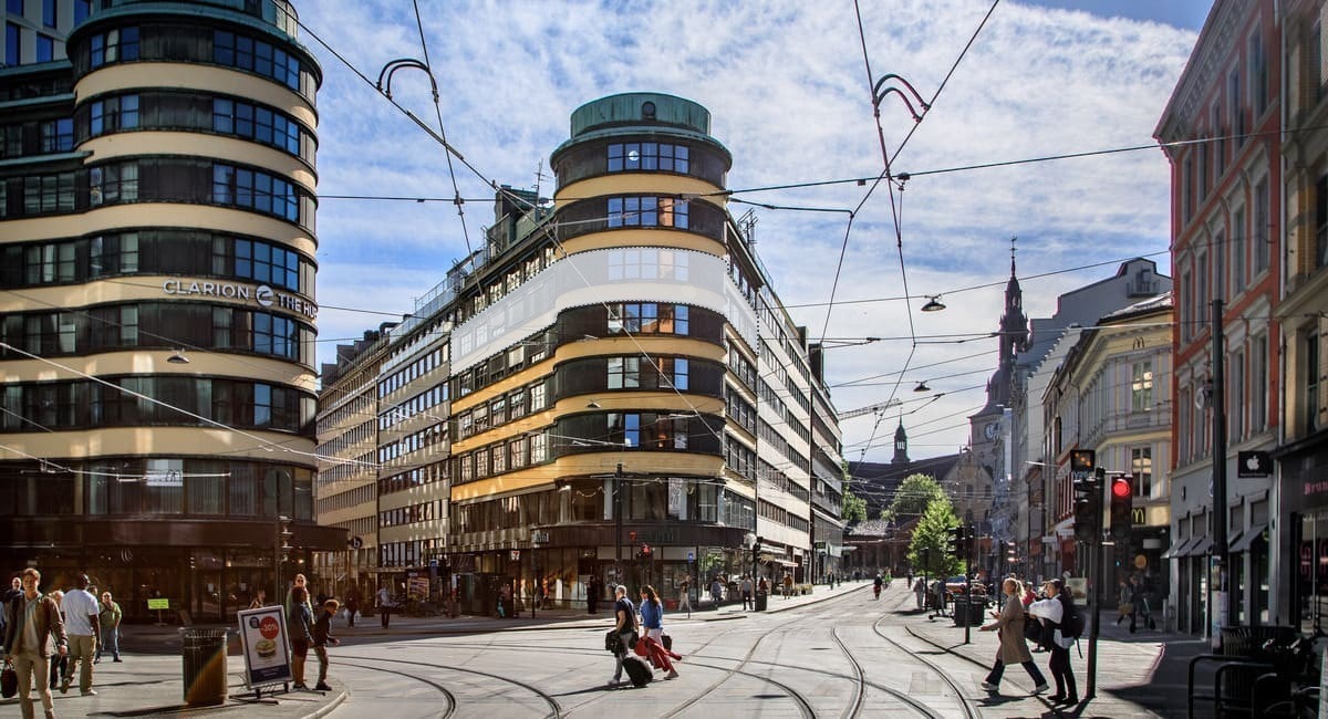Vi tilbyr leie av en hel kontoretasje i karakteristisk hjørnebygg i Oslo sentrum Galleribilde