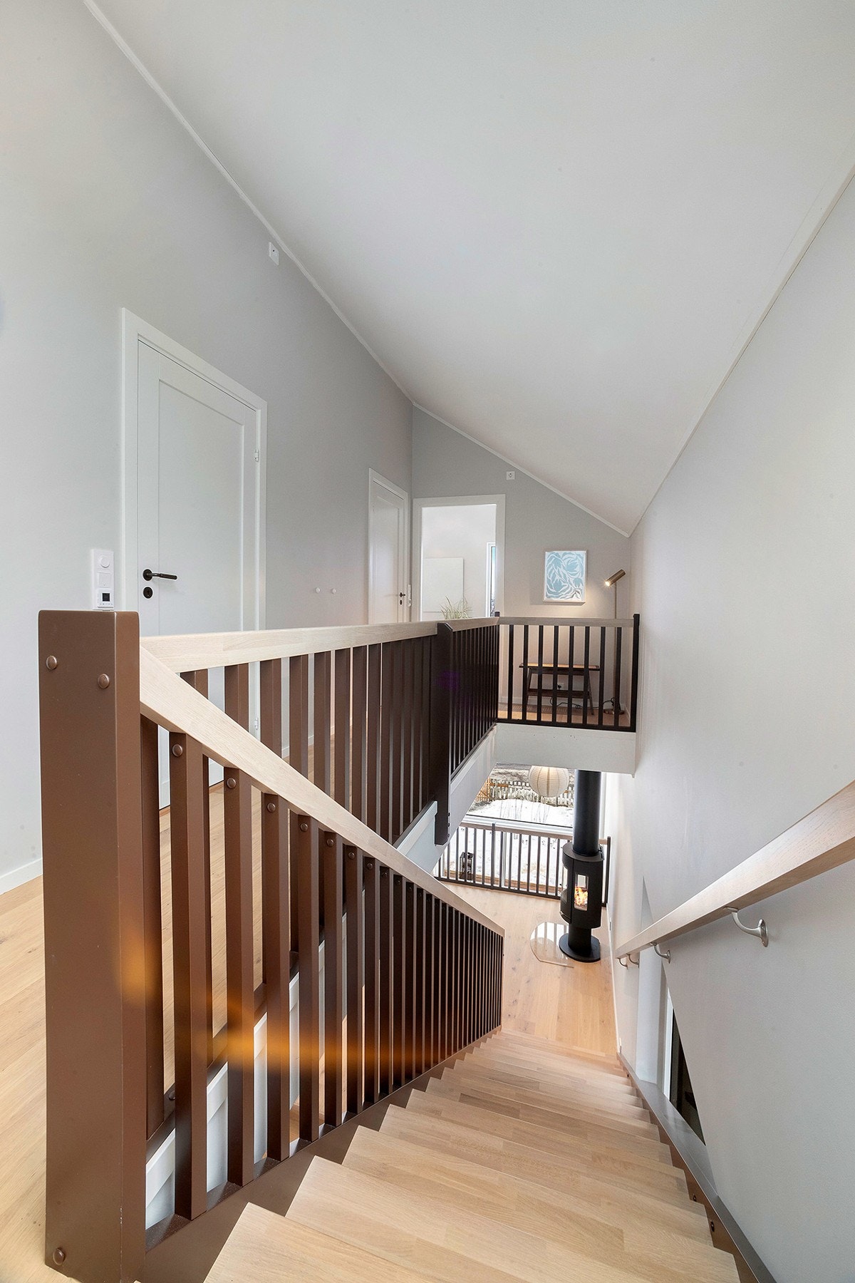 Trappeløp til 2. etasjen. Galleribilde