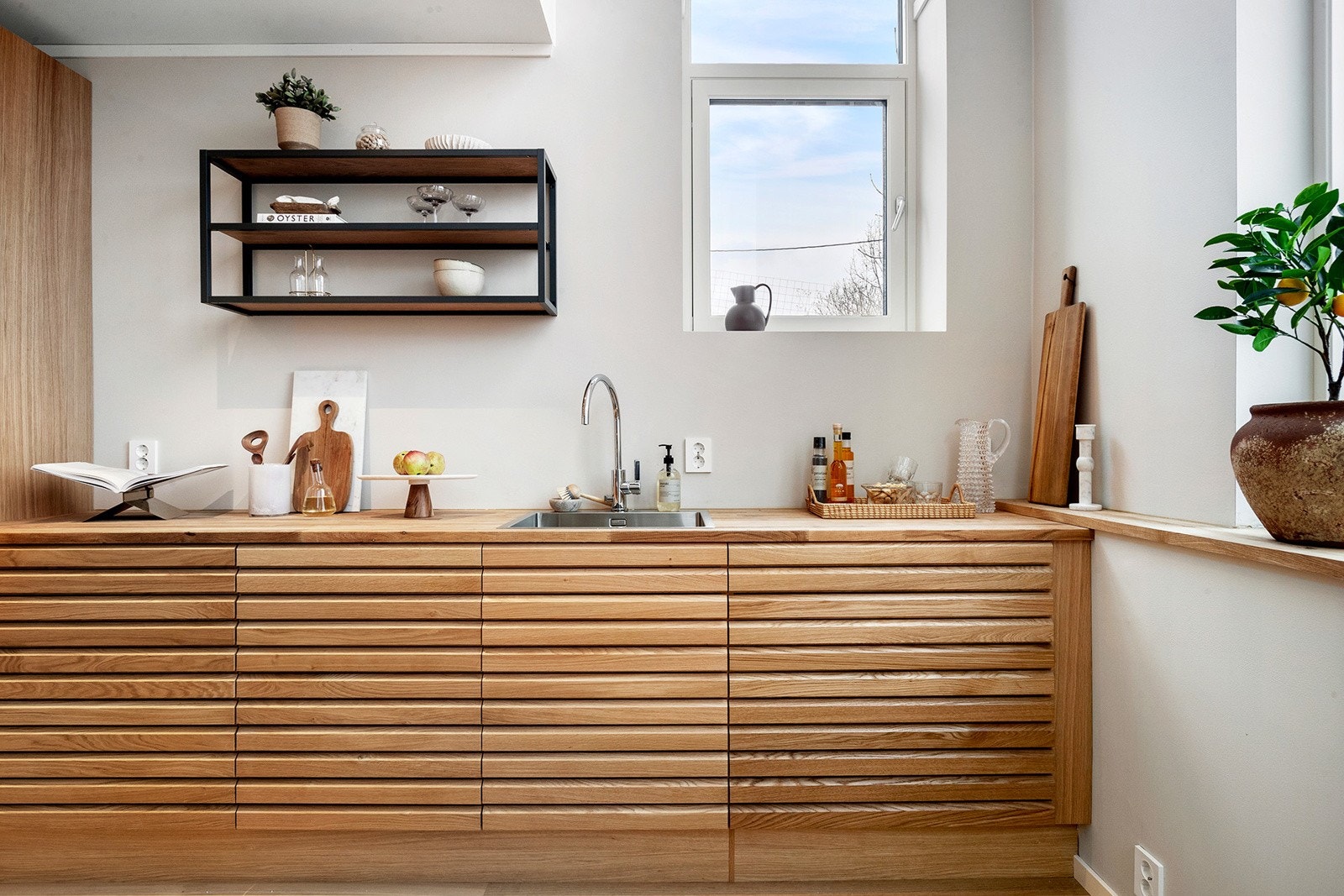 Stilren og moderne innredning fra HTH. Galleribilde